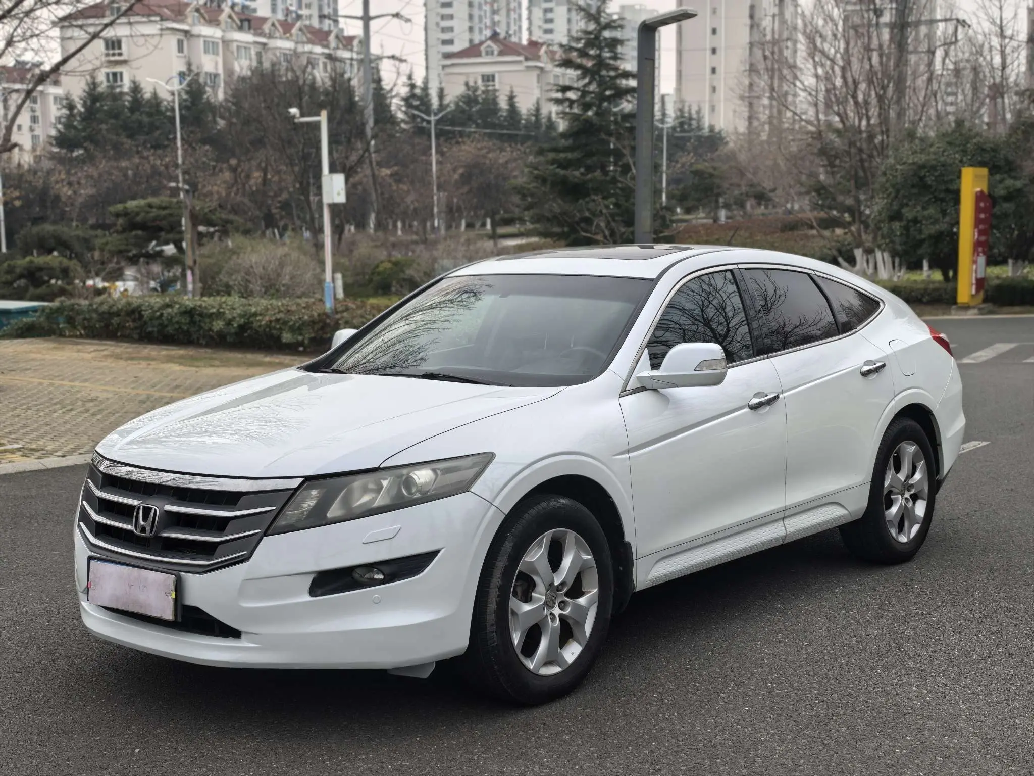 Honda Songs and poems  из Китая