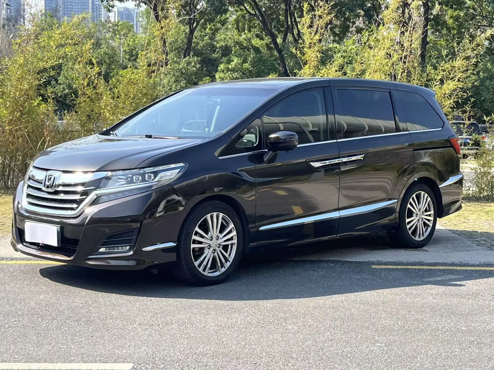 Honda Elysion