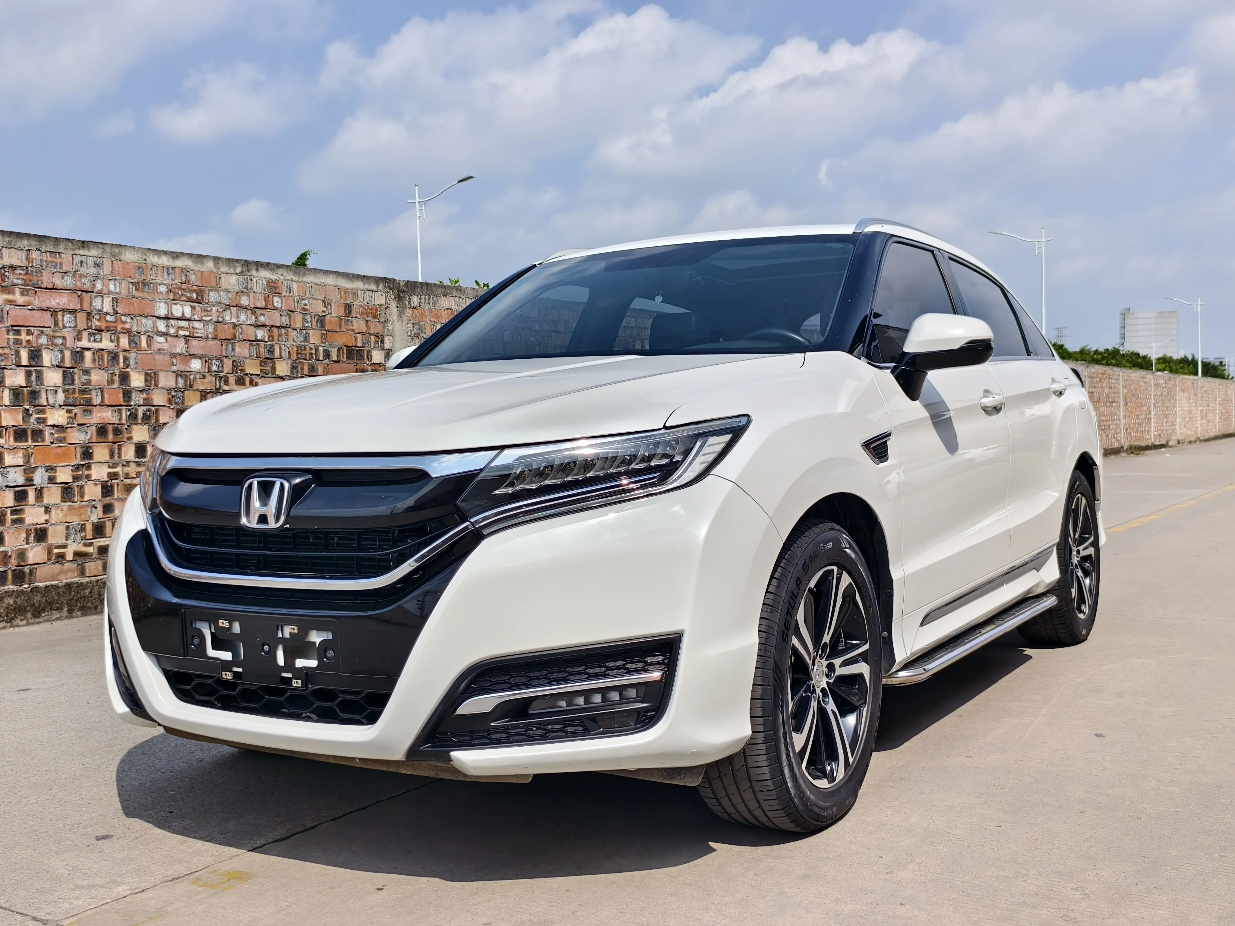 Honda UR-V