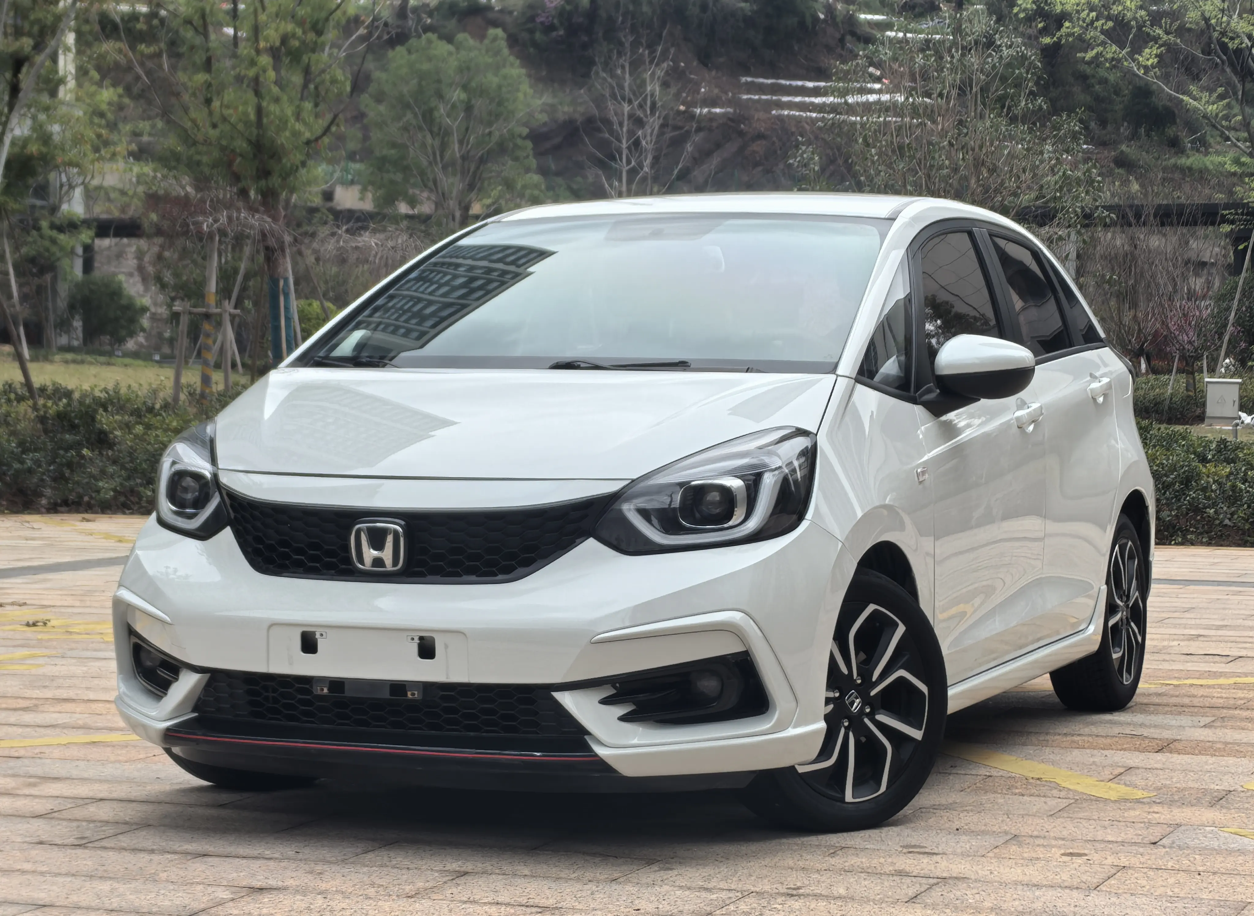 Honda HONDA LIFE  из Китая