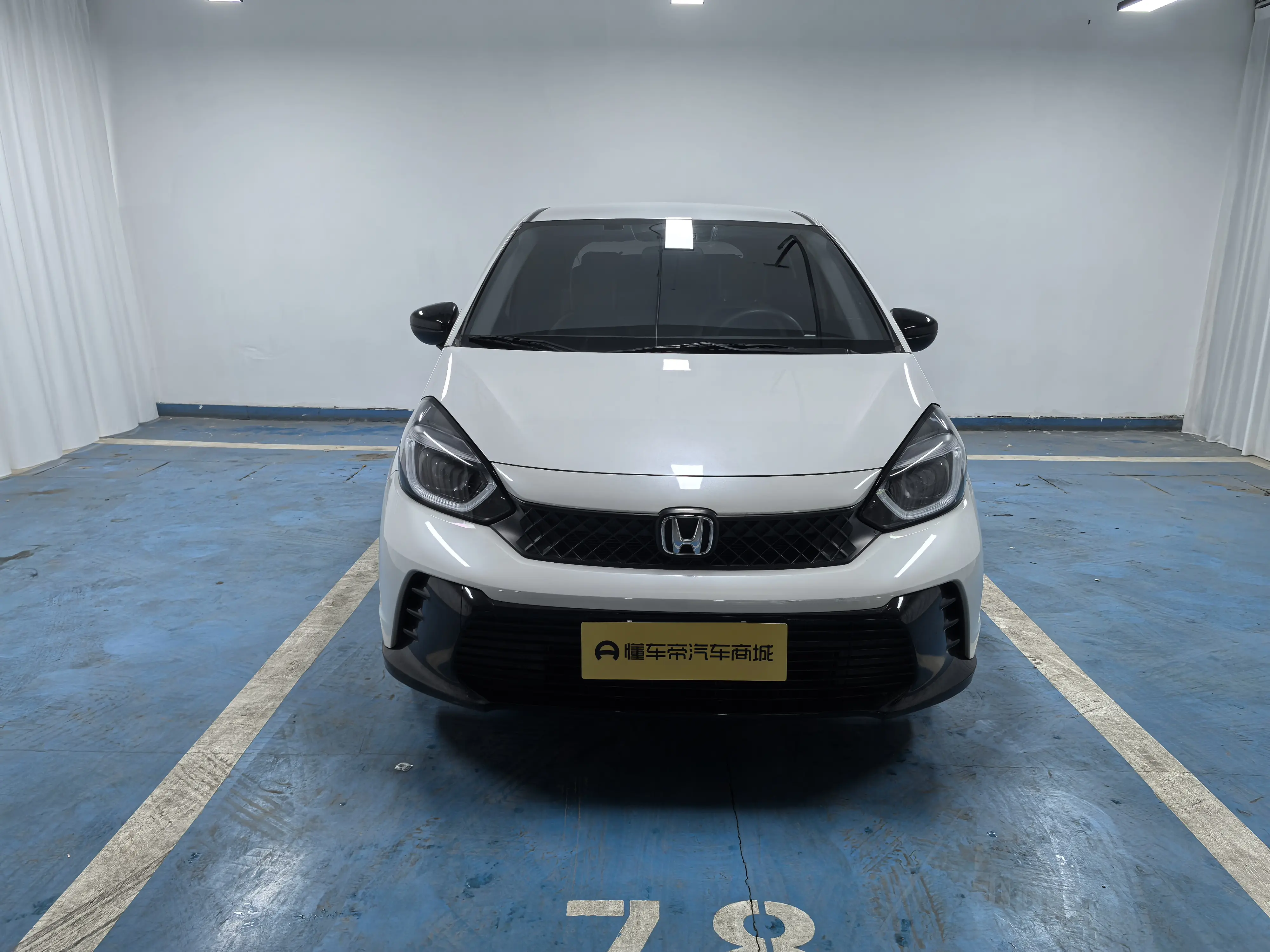 Honda Fit  из Китая