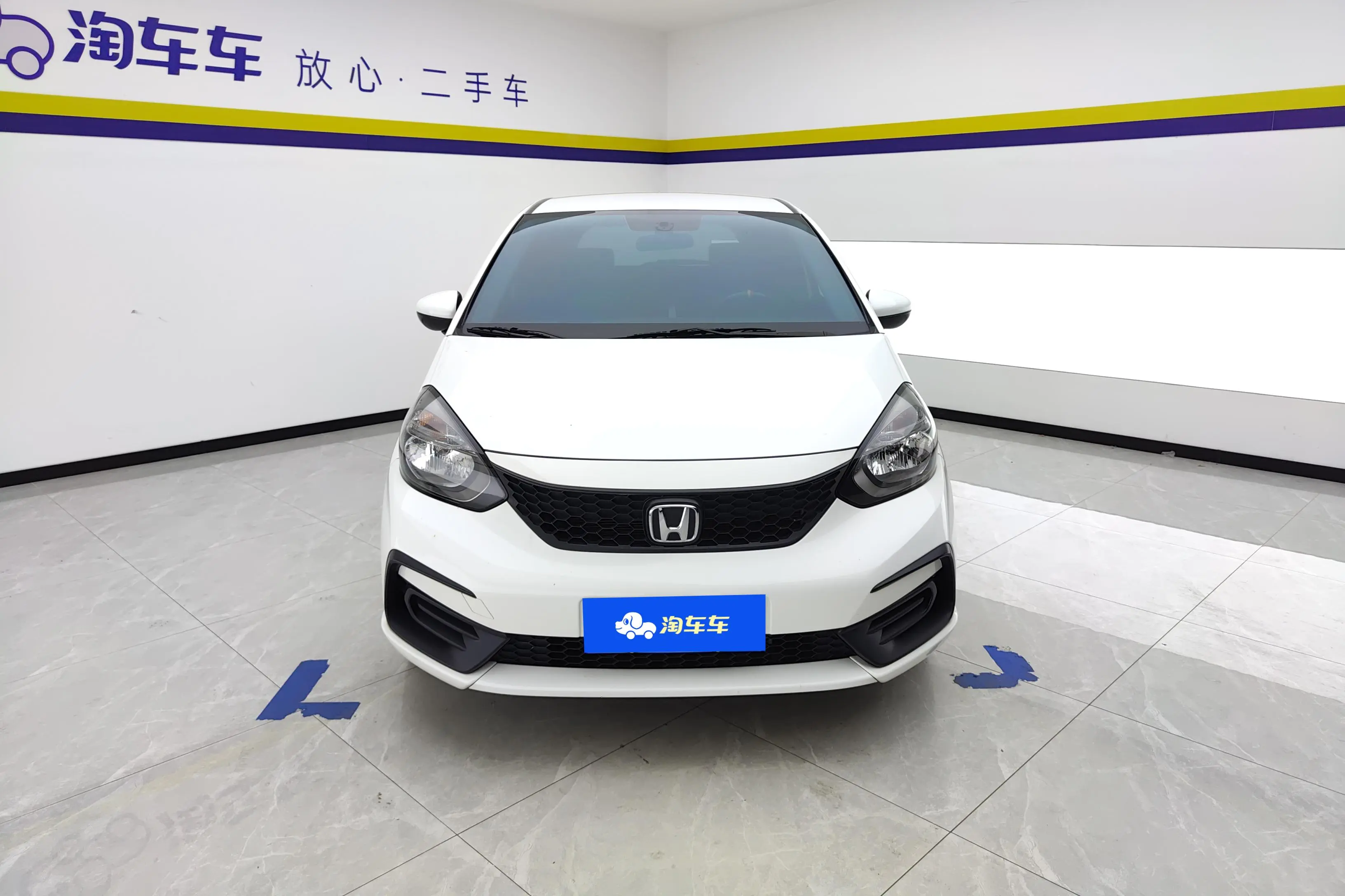 Honda Fit  из Китая