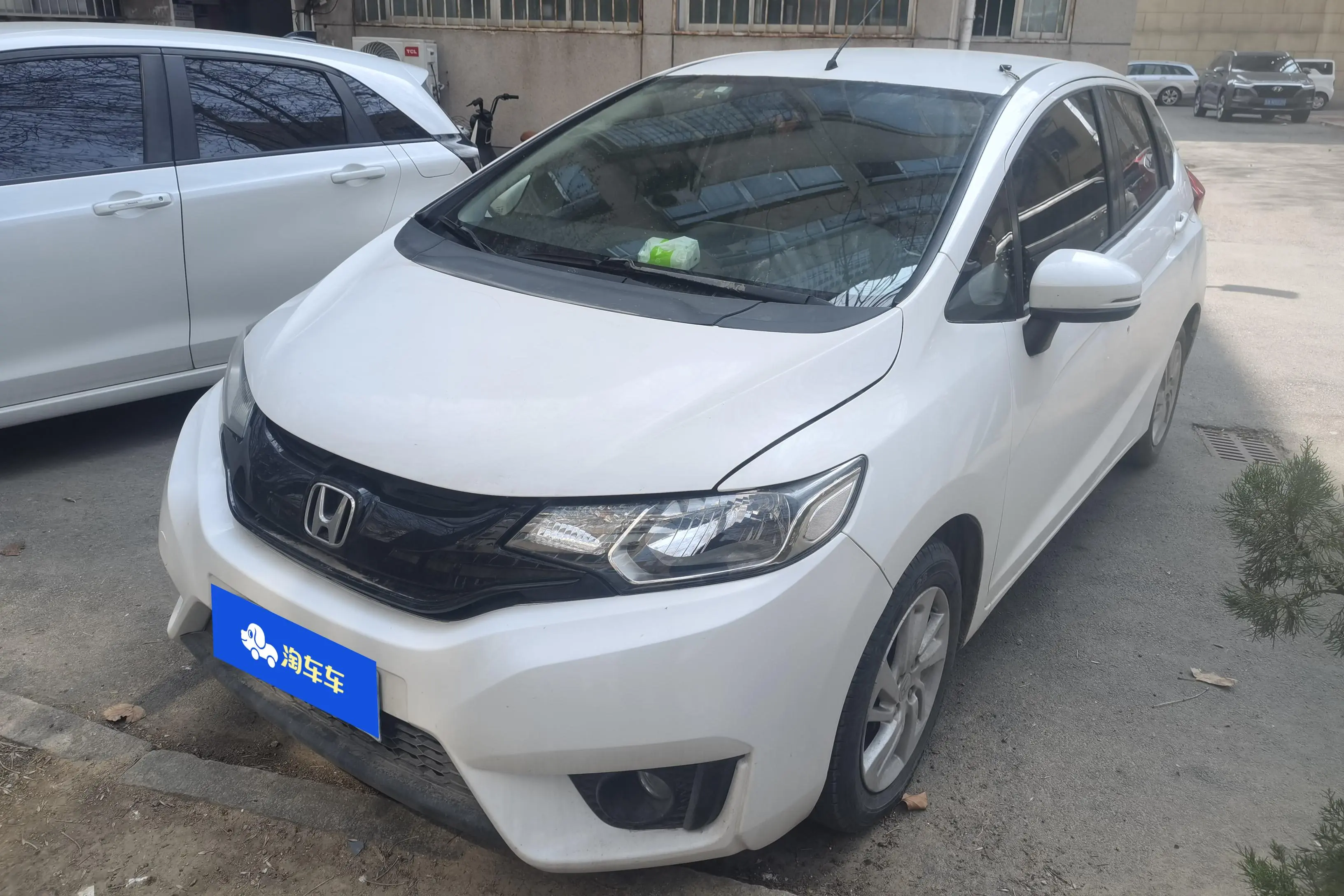 Honda Fit  из Китая