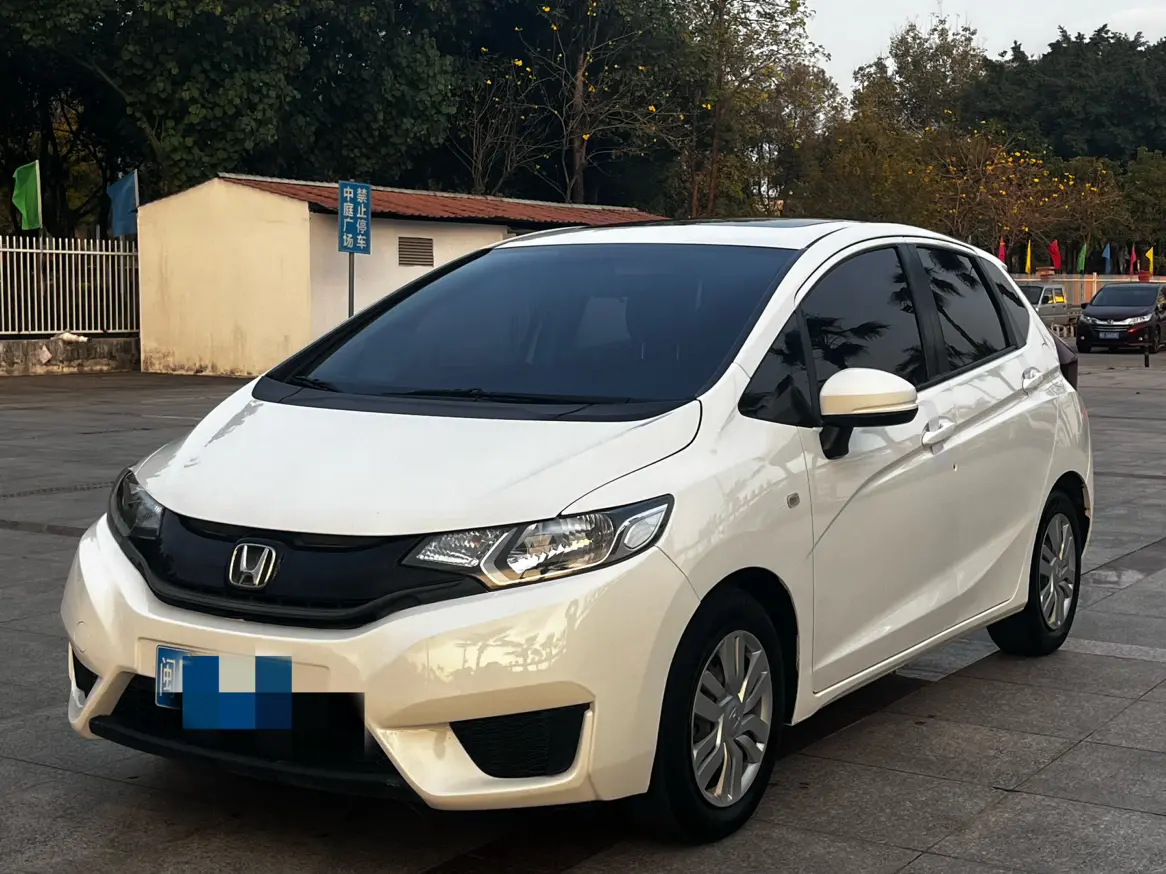 Honda Fit  из Китая