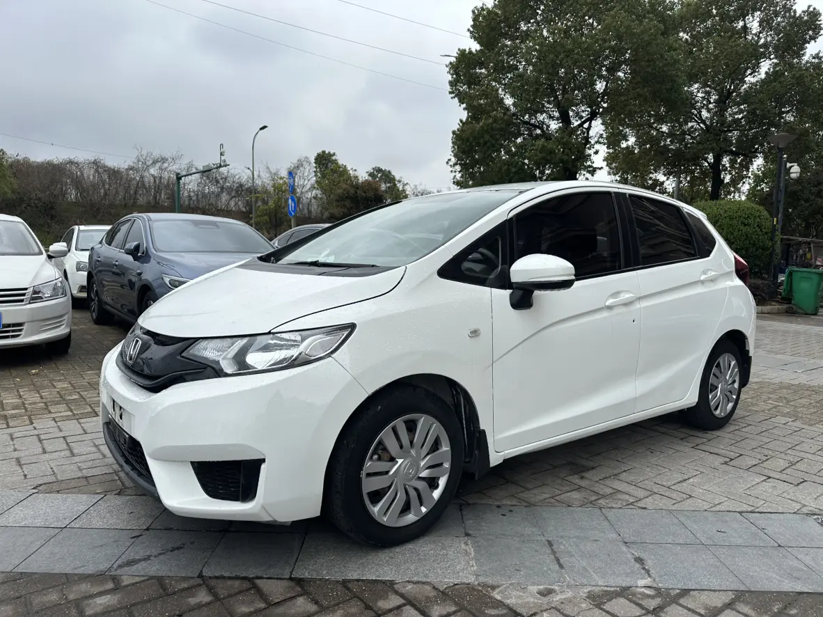 Honda Fit  из Китая