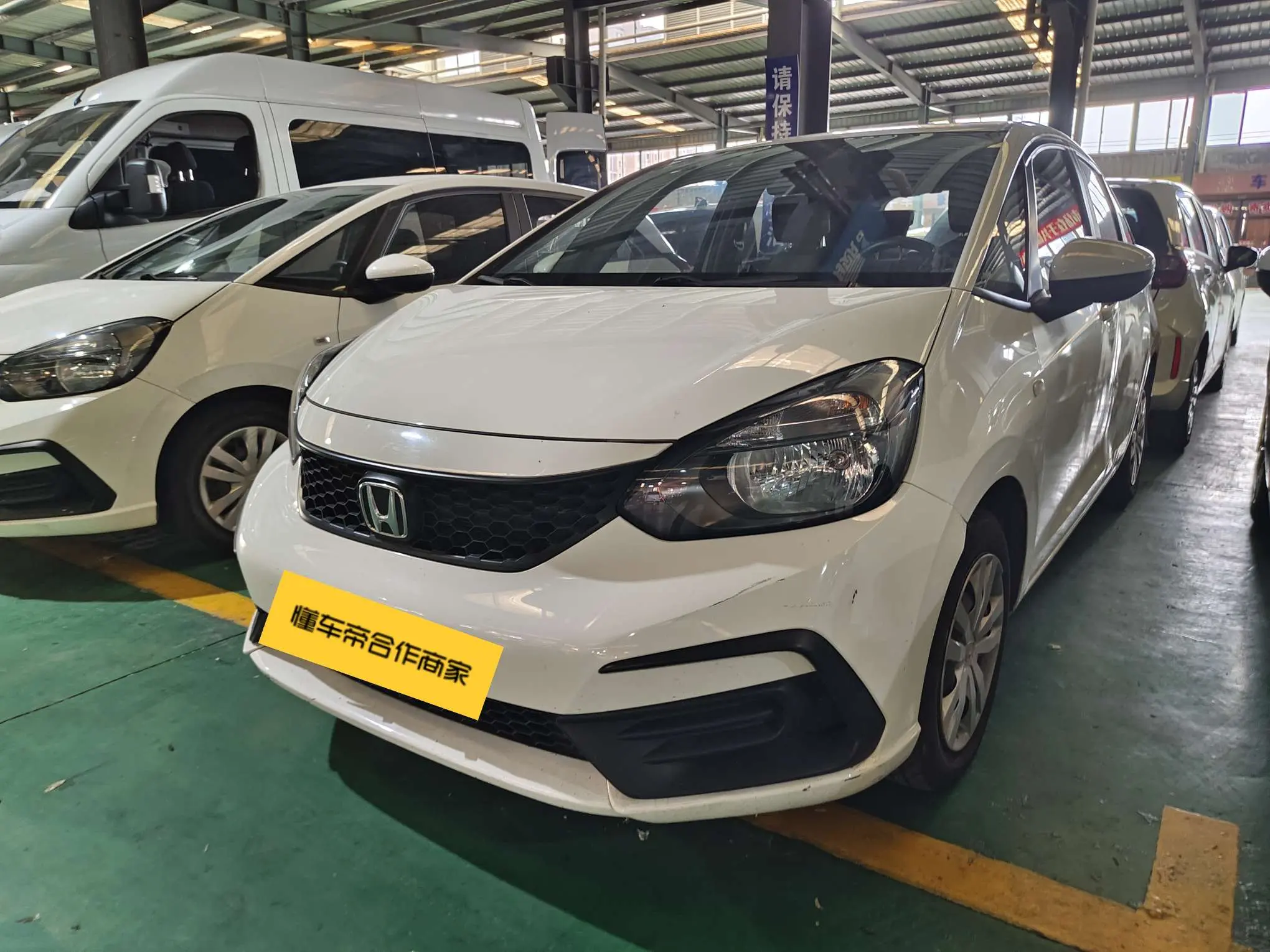 Honda Fit  из Китая