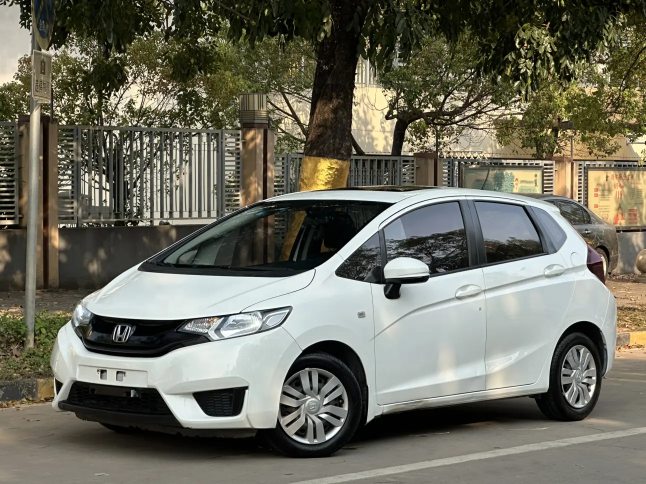 Honda Fit  из Китая