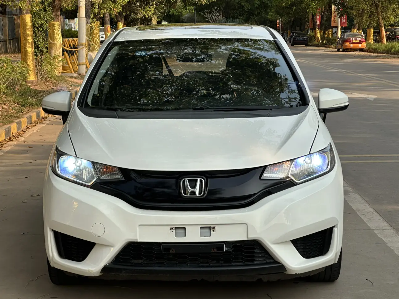Honda Fit  из Китая