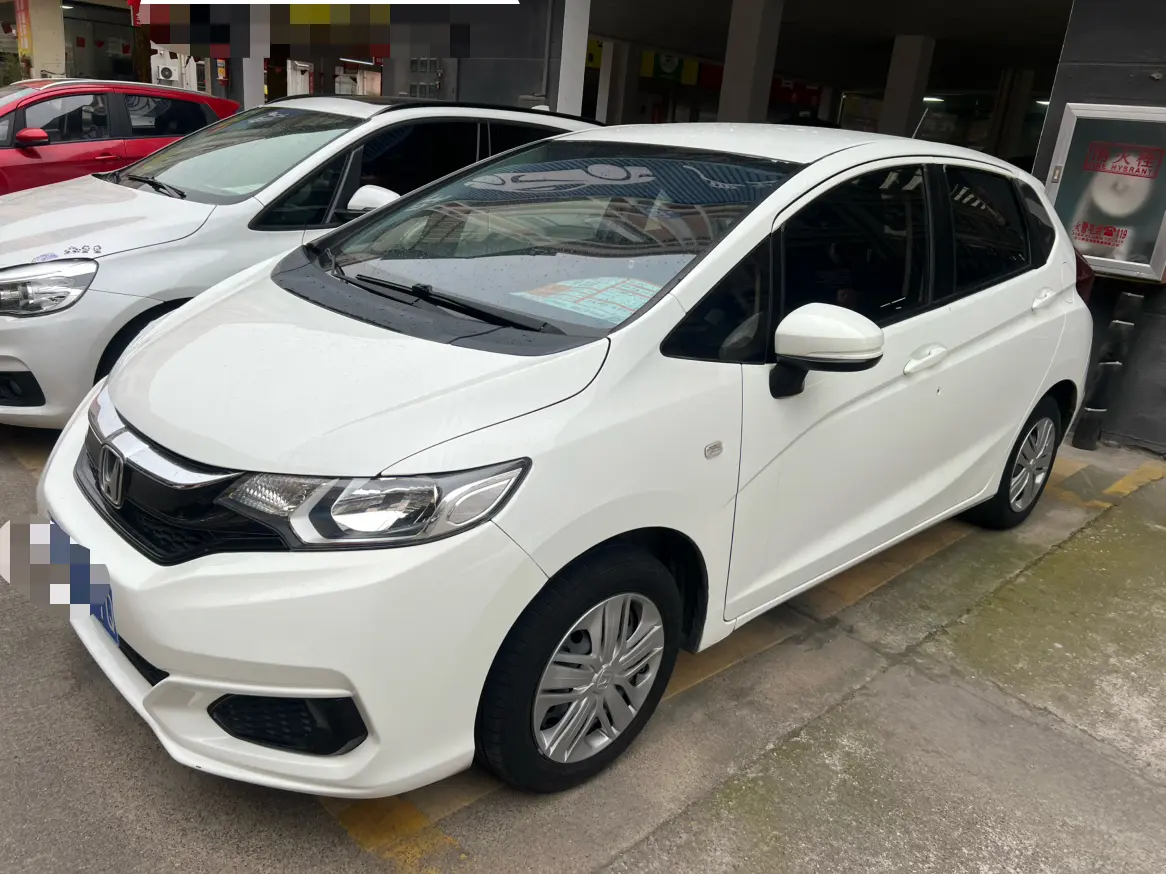 Honda Fit  из Китая