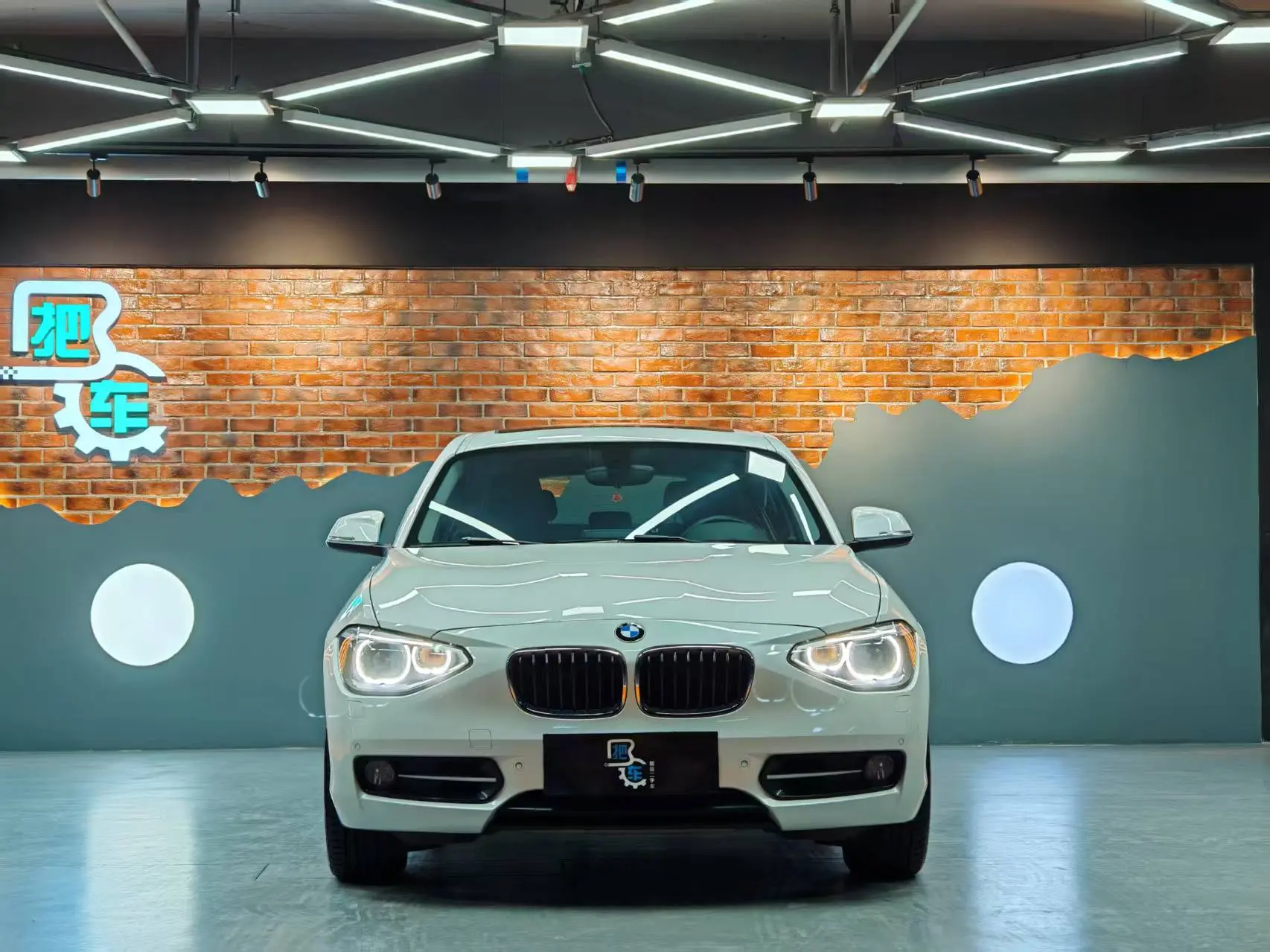 BMW 1 Series  из Китая