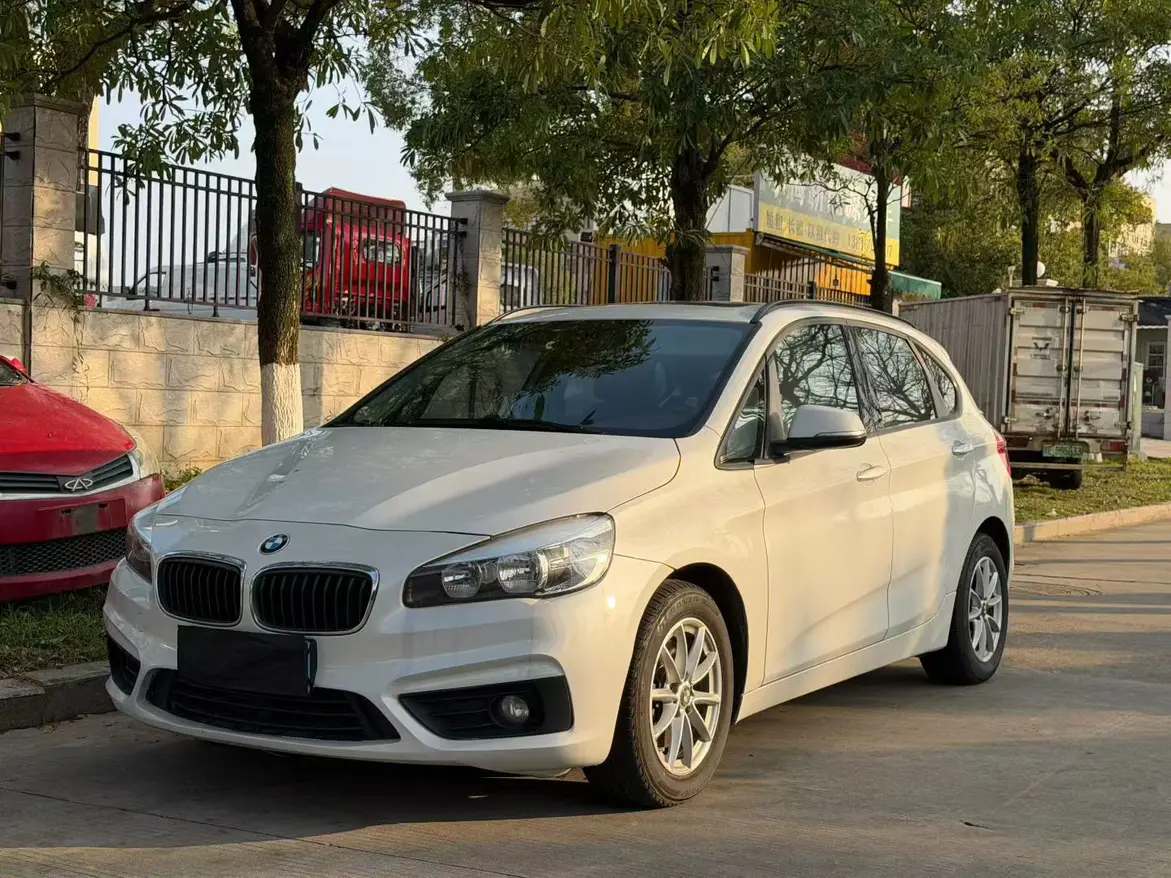 BMW 2 Series Active Tourer  из Китая