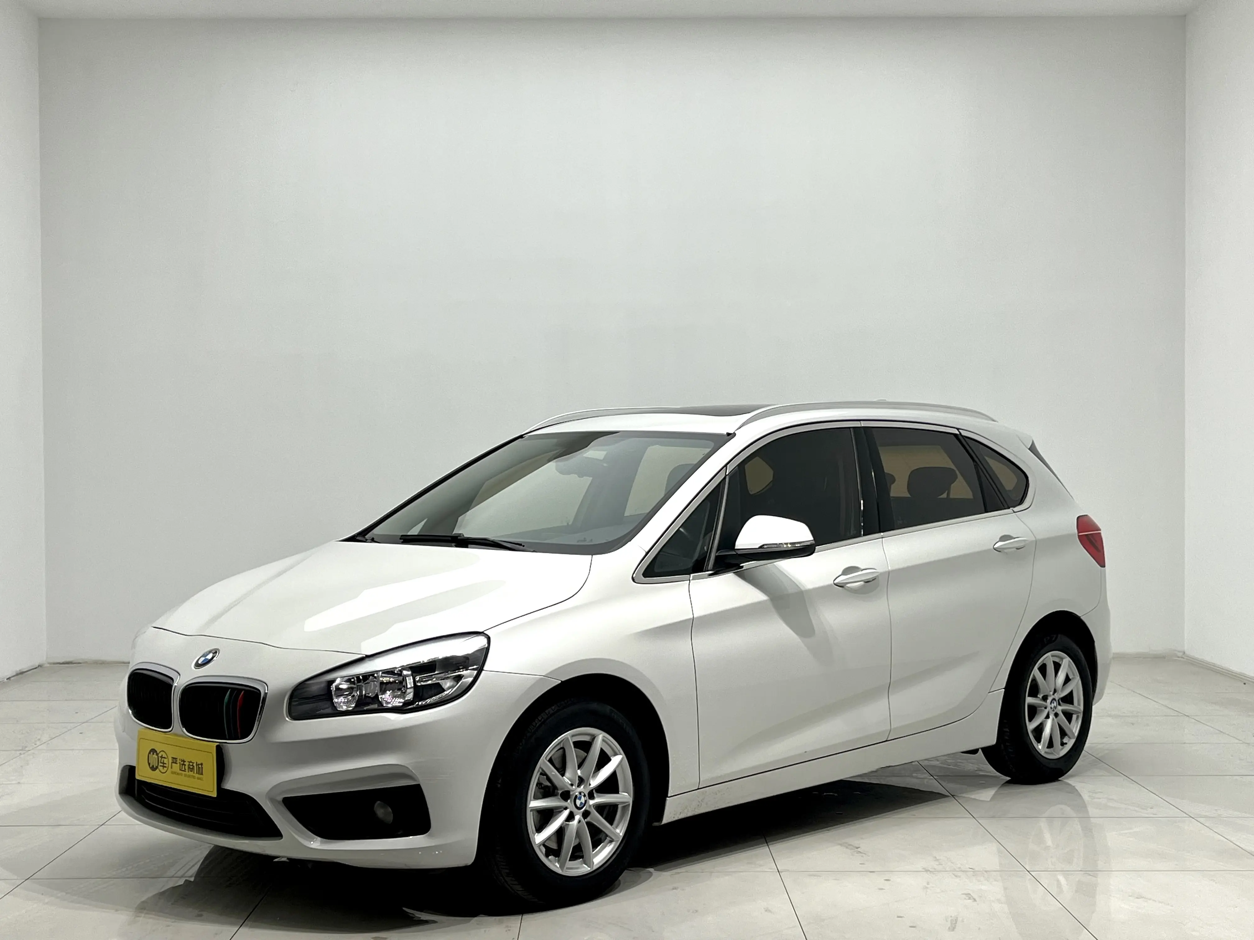 BMW 2 Series Active Tourer  из Китая