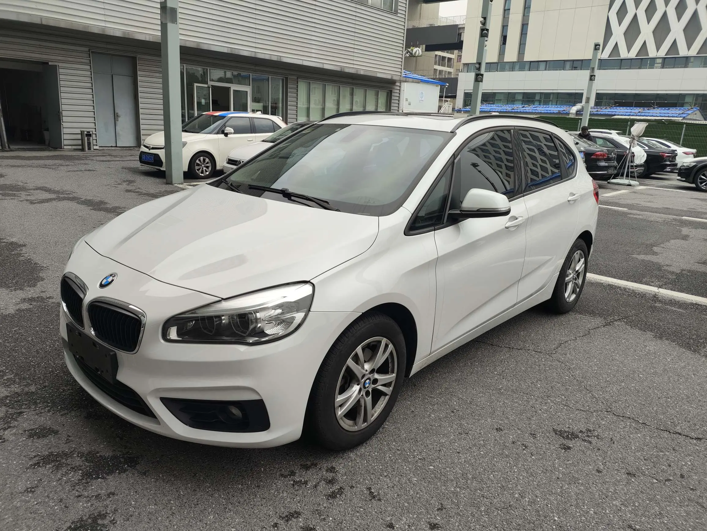 BMW 2 Series Active Tourer  из Китая