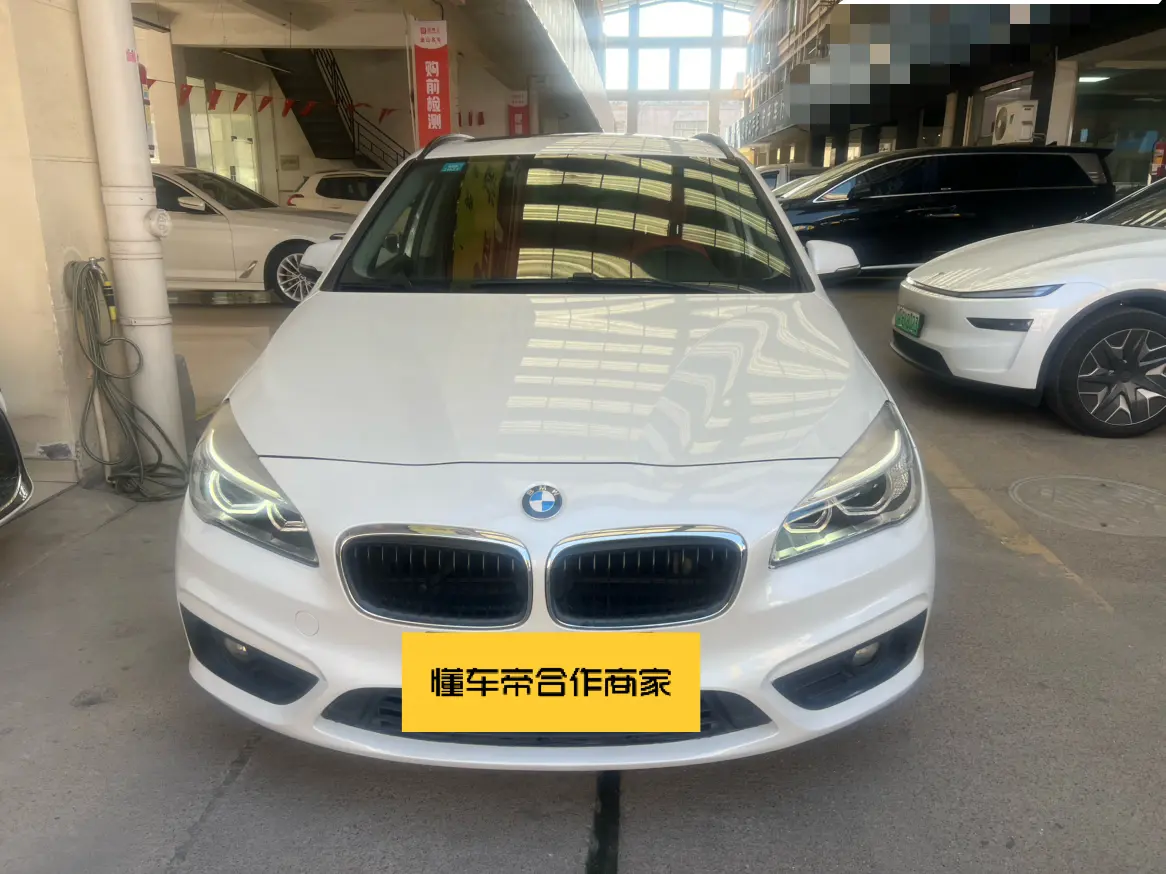 BMW 2 Series Active Tourer  из Китая