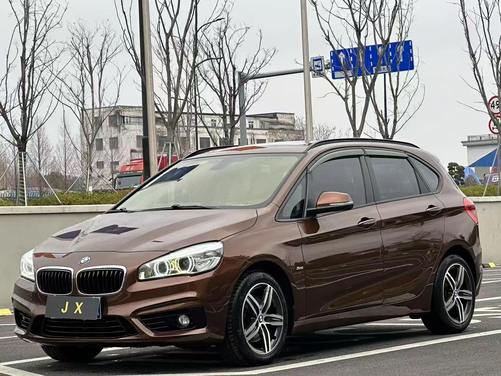 BMW 2 Series Active Tourer  из Китая
