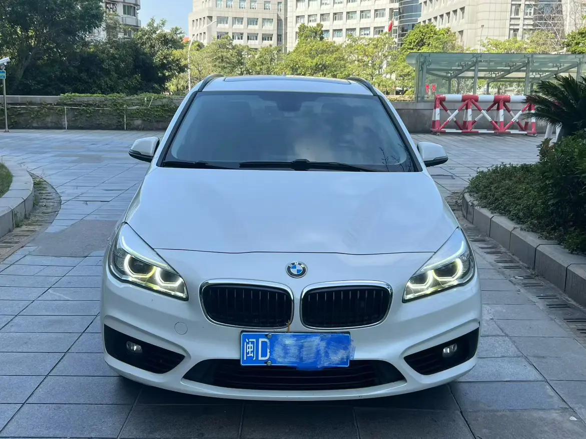BMW 2 Series Active Tourer  из Китая
