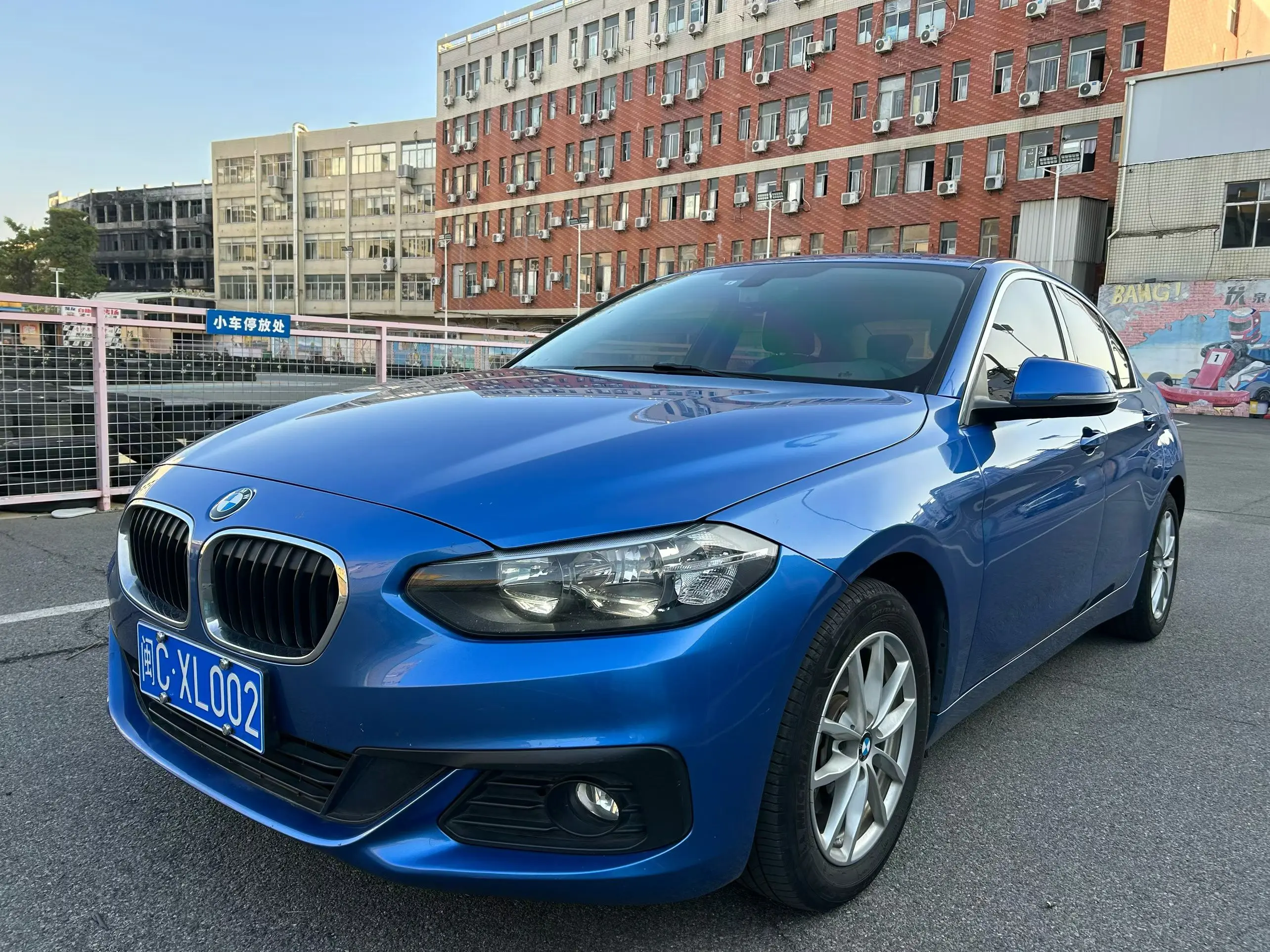 BMW 1 Series  из Китая