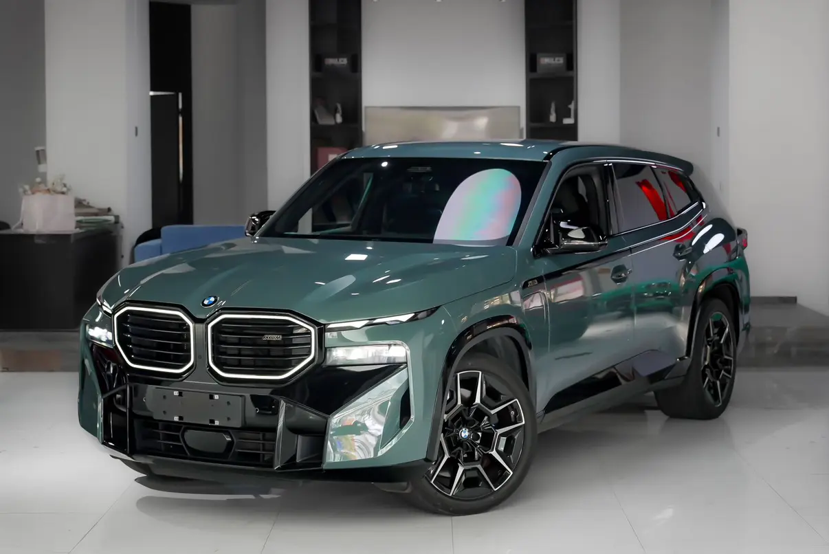 BMW XM
