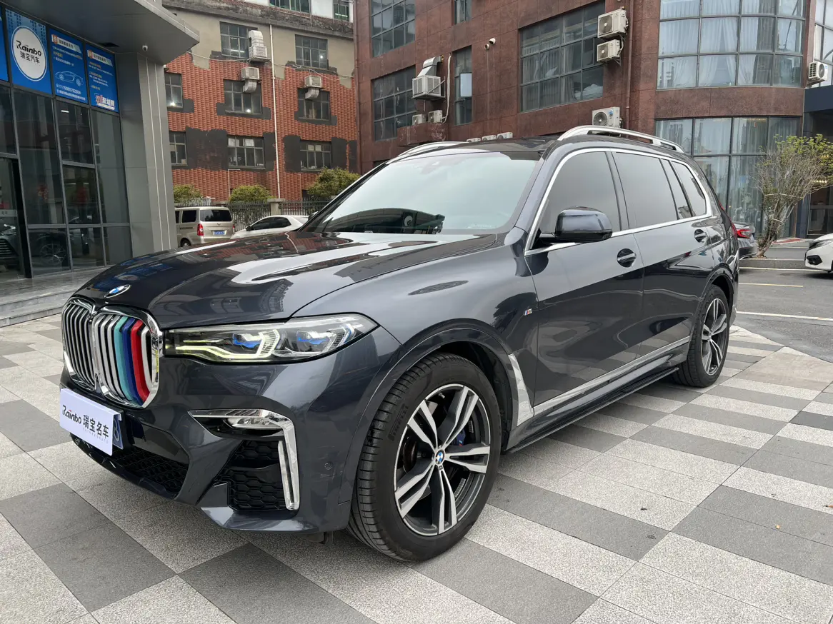 BMW X7  из Китая