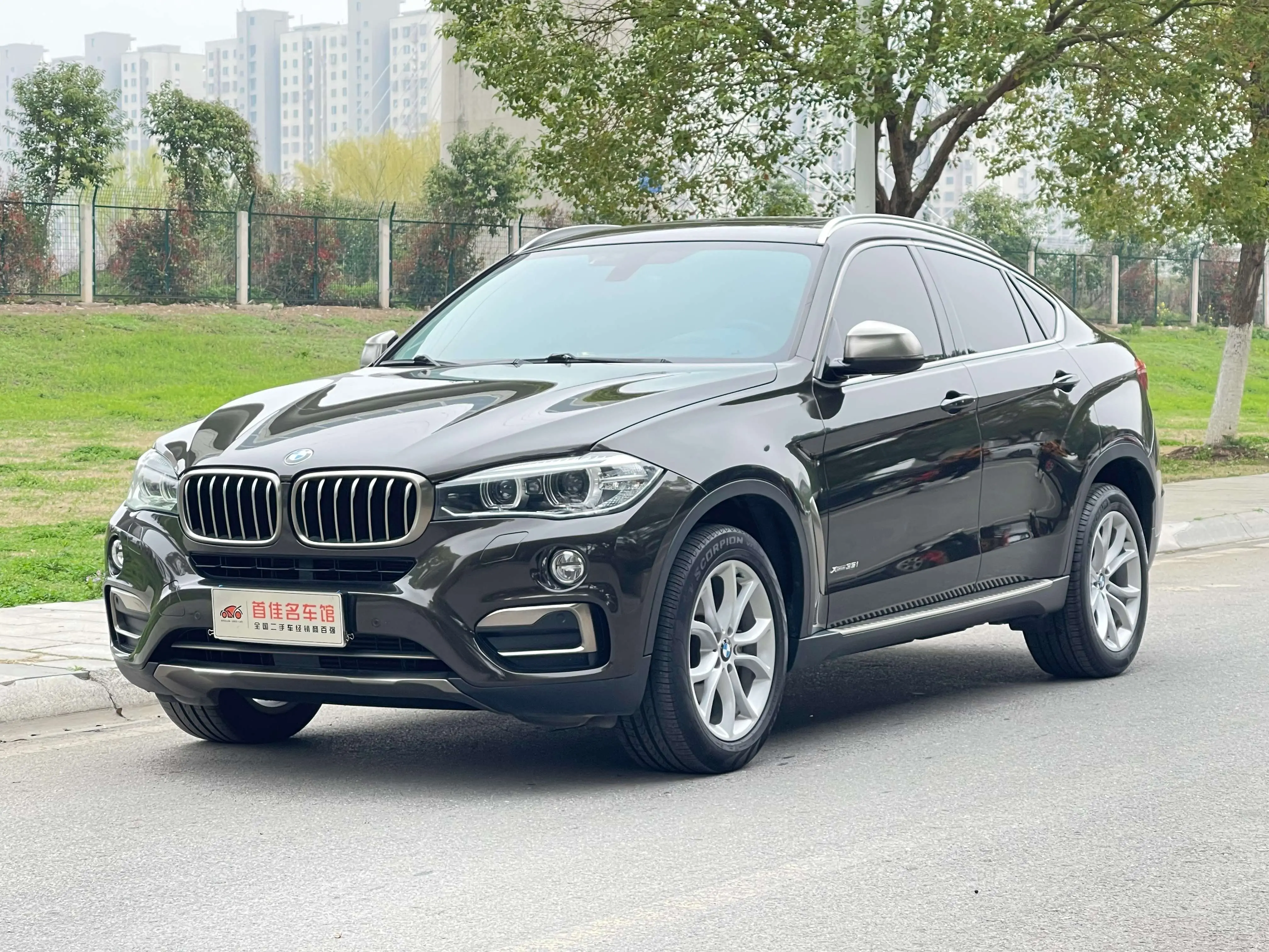 BMW X6  из Китая