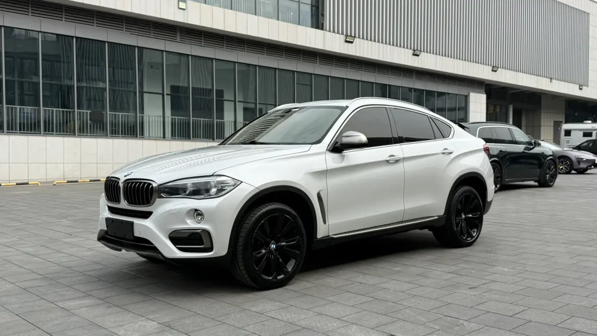 BMW X6  из Китая