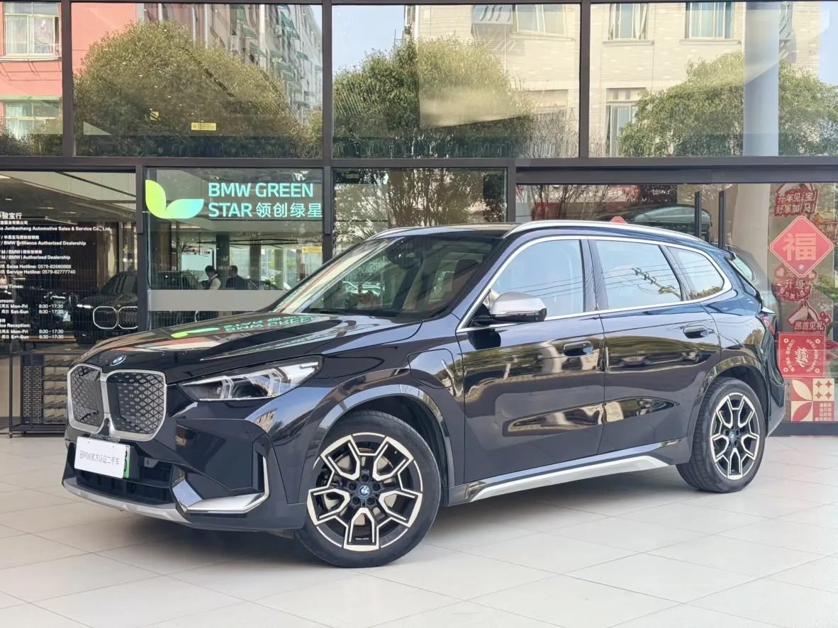 BMW iX1  из Китая