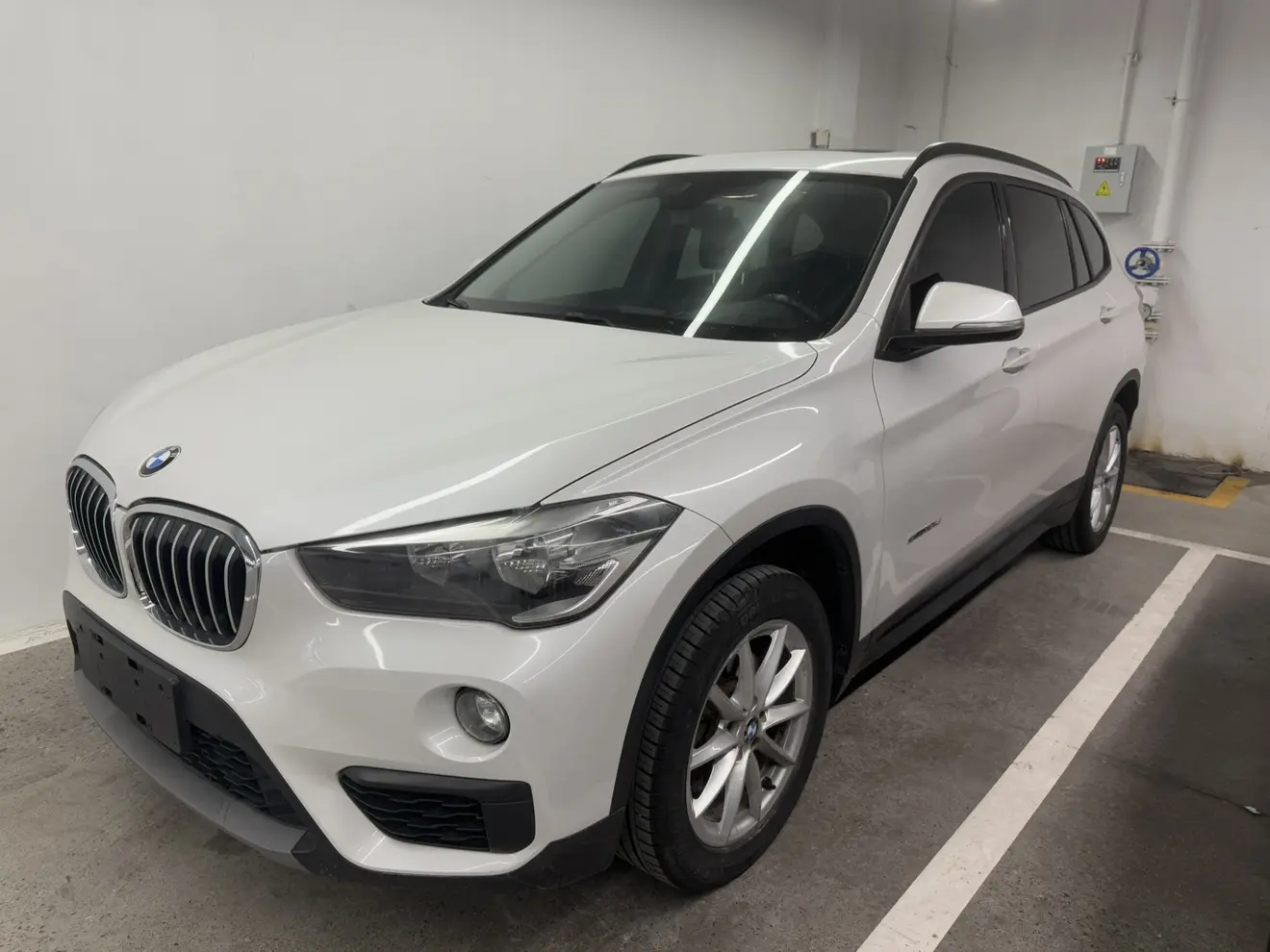BMW X1  из Китая