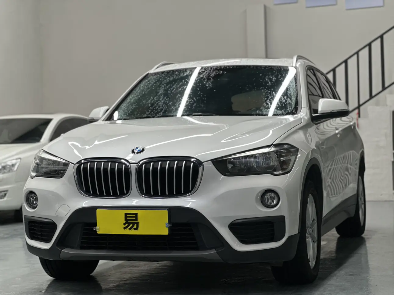 BMW X1  из Китая