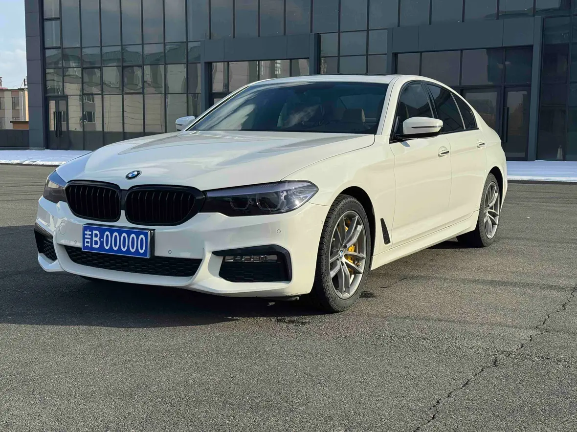BMW 5 Series  из Китая