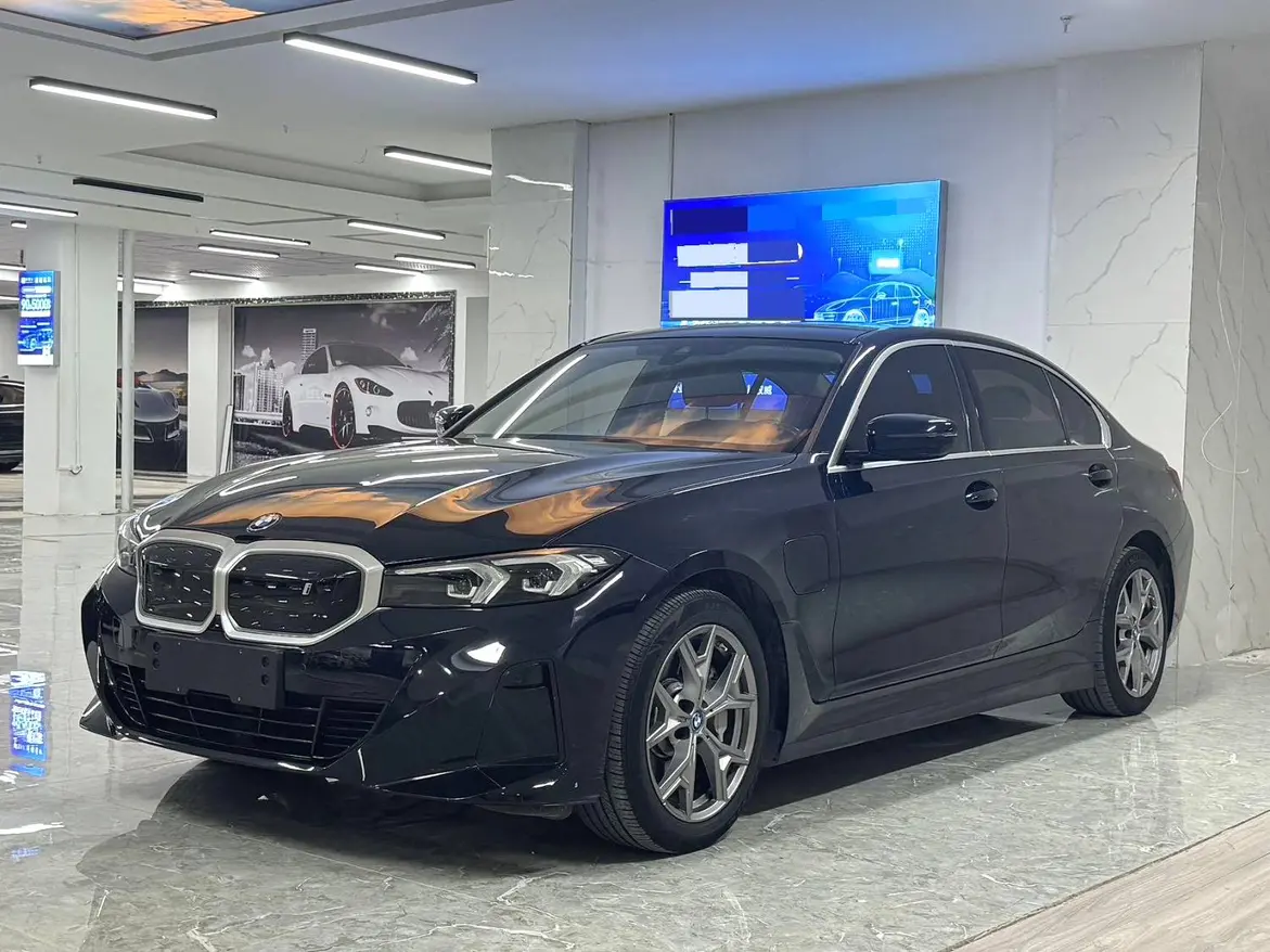 BMW i3  из Китая