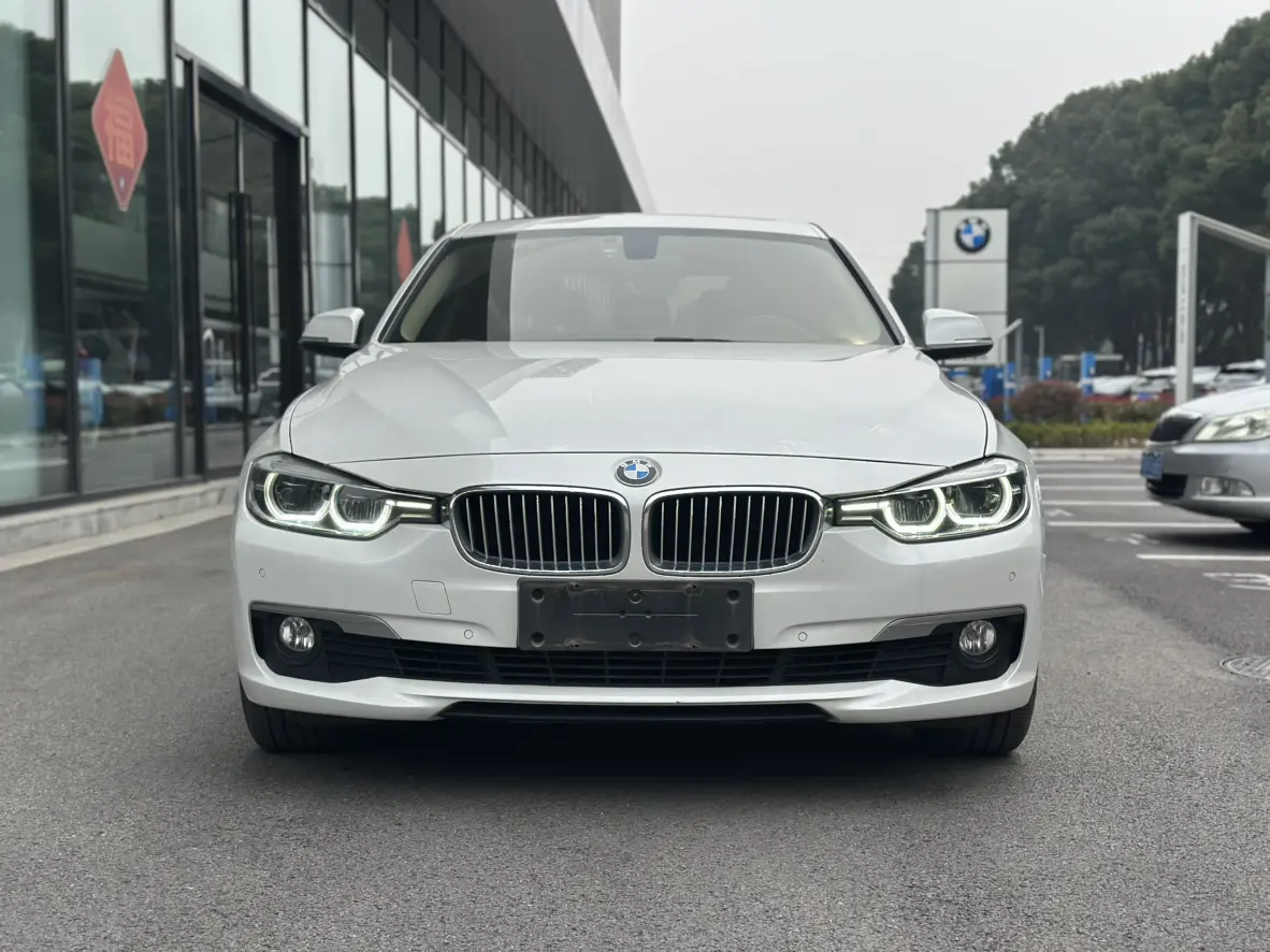 BMW 3 Series  из Китая