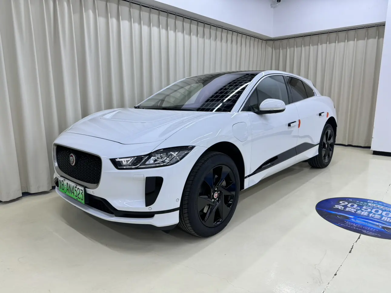 Jaguar I-PACE  из Китая