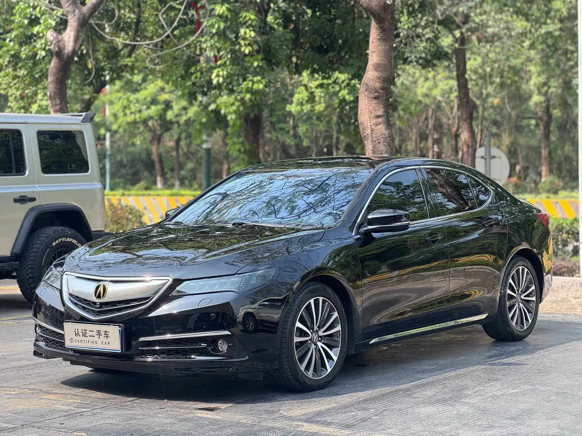Acura TLX