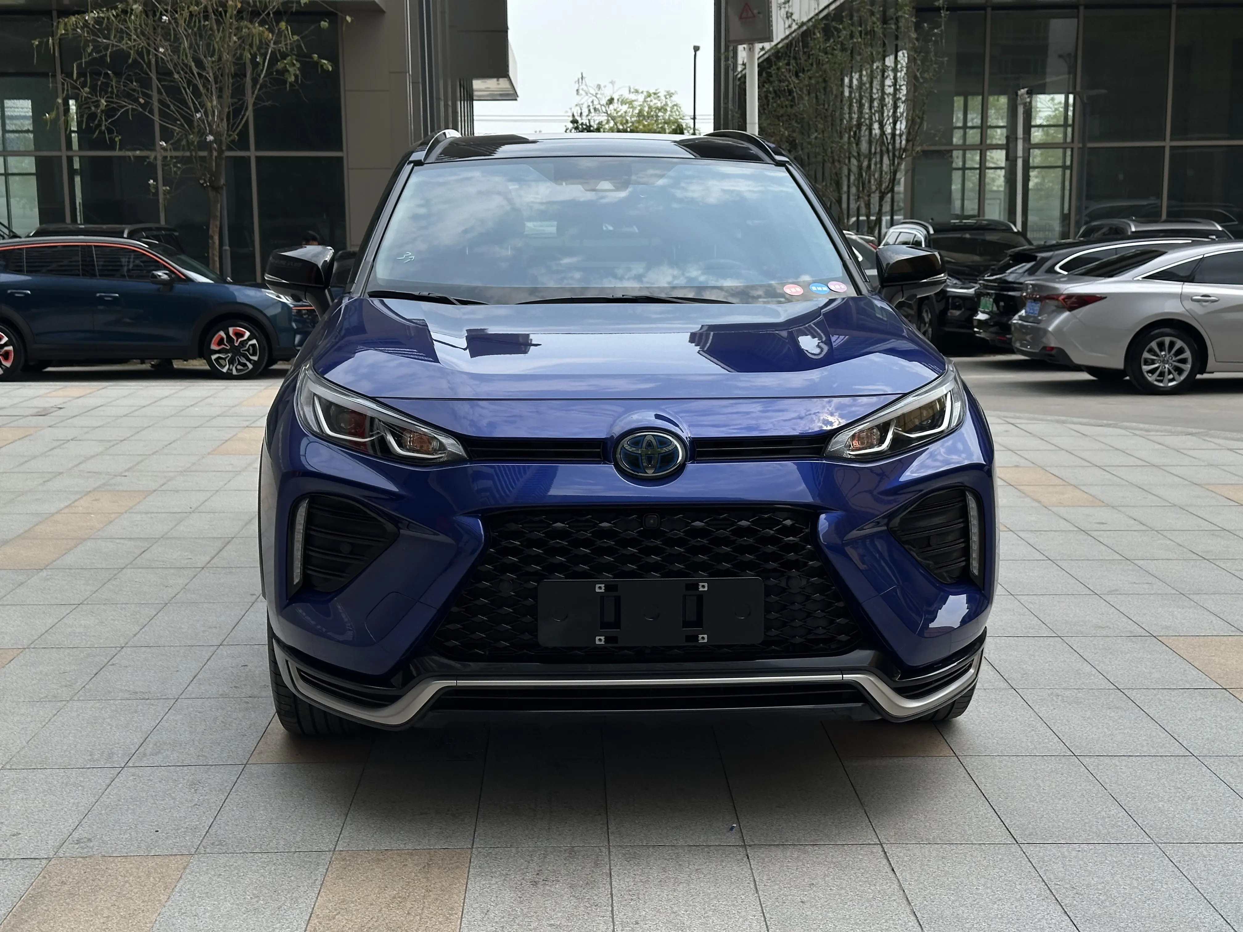 Toyota Wildlander PHEV  из Китая