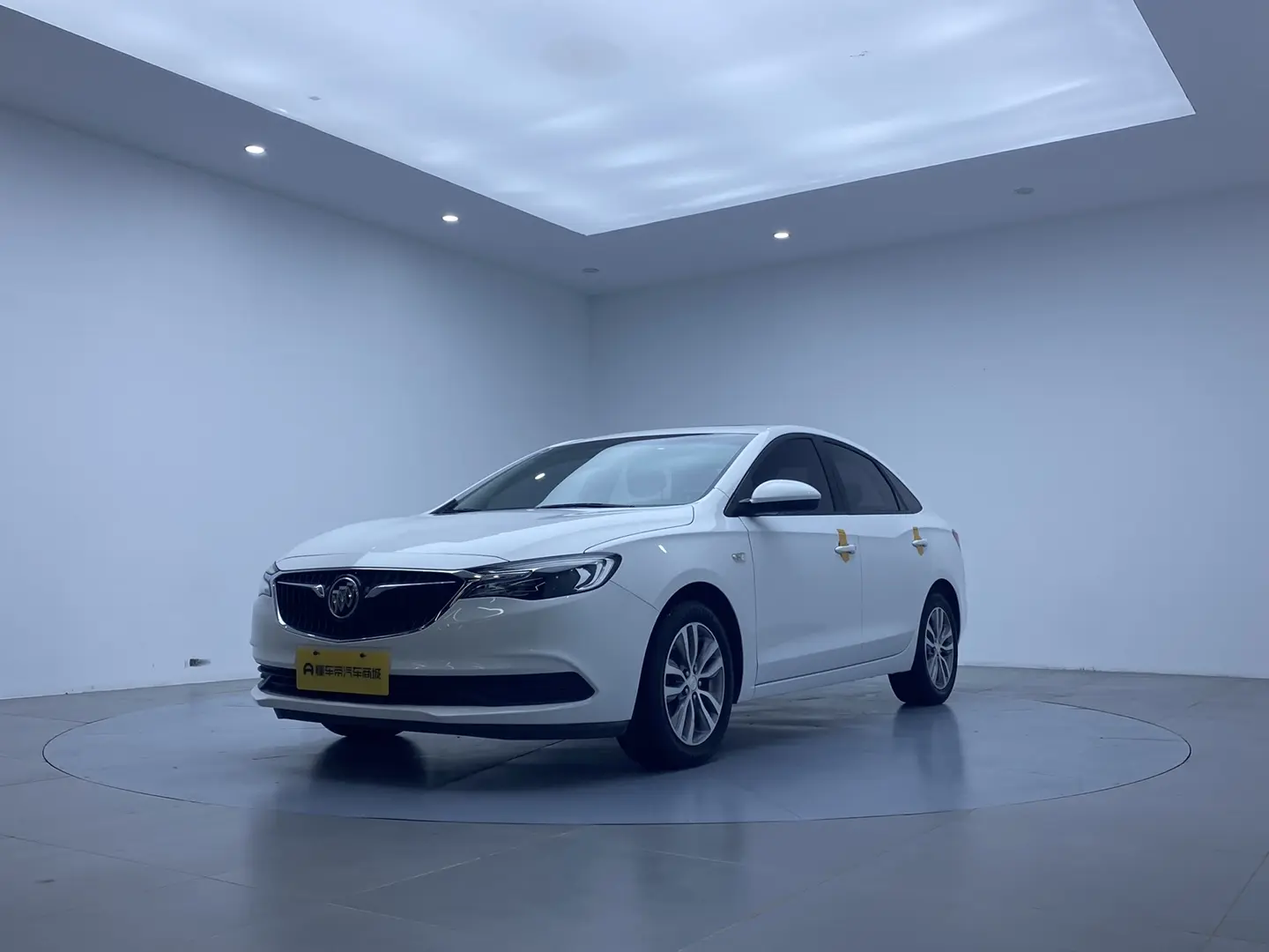Buick Yinglang