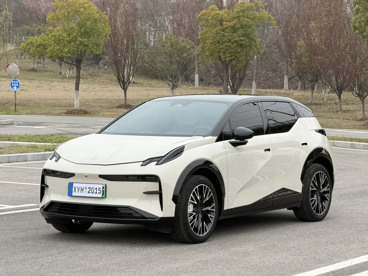 ZEEKR X  из Китая