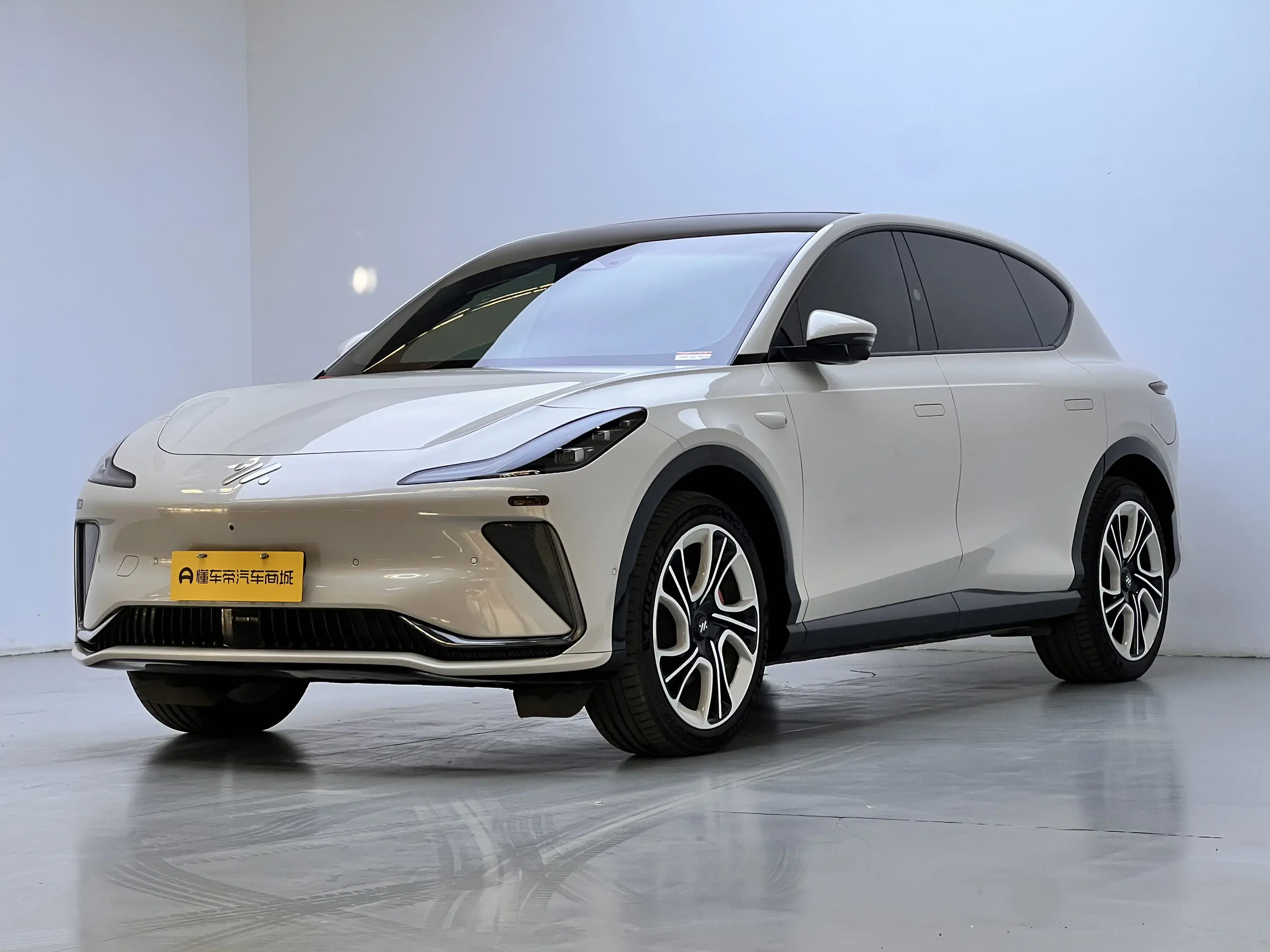 Zhiji LS7
