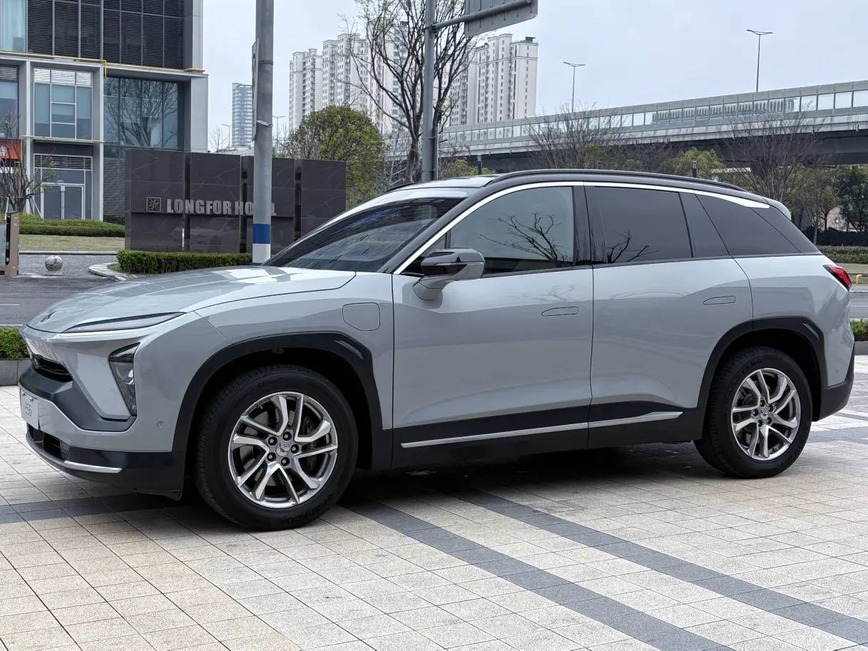NIO ES6