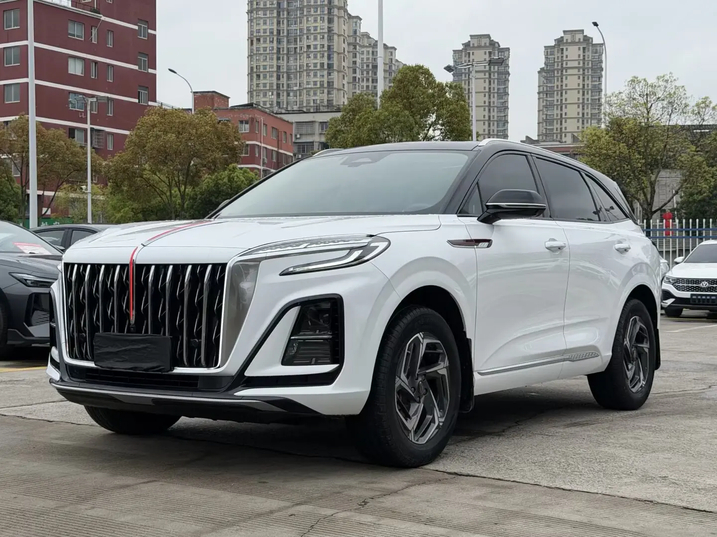Hongqi HS3