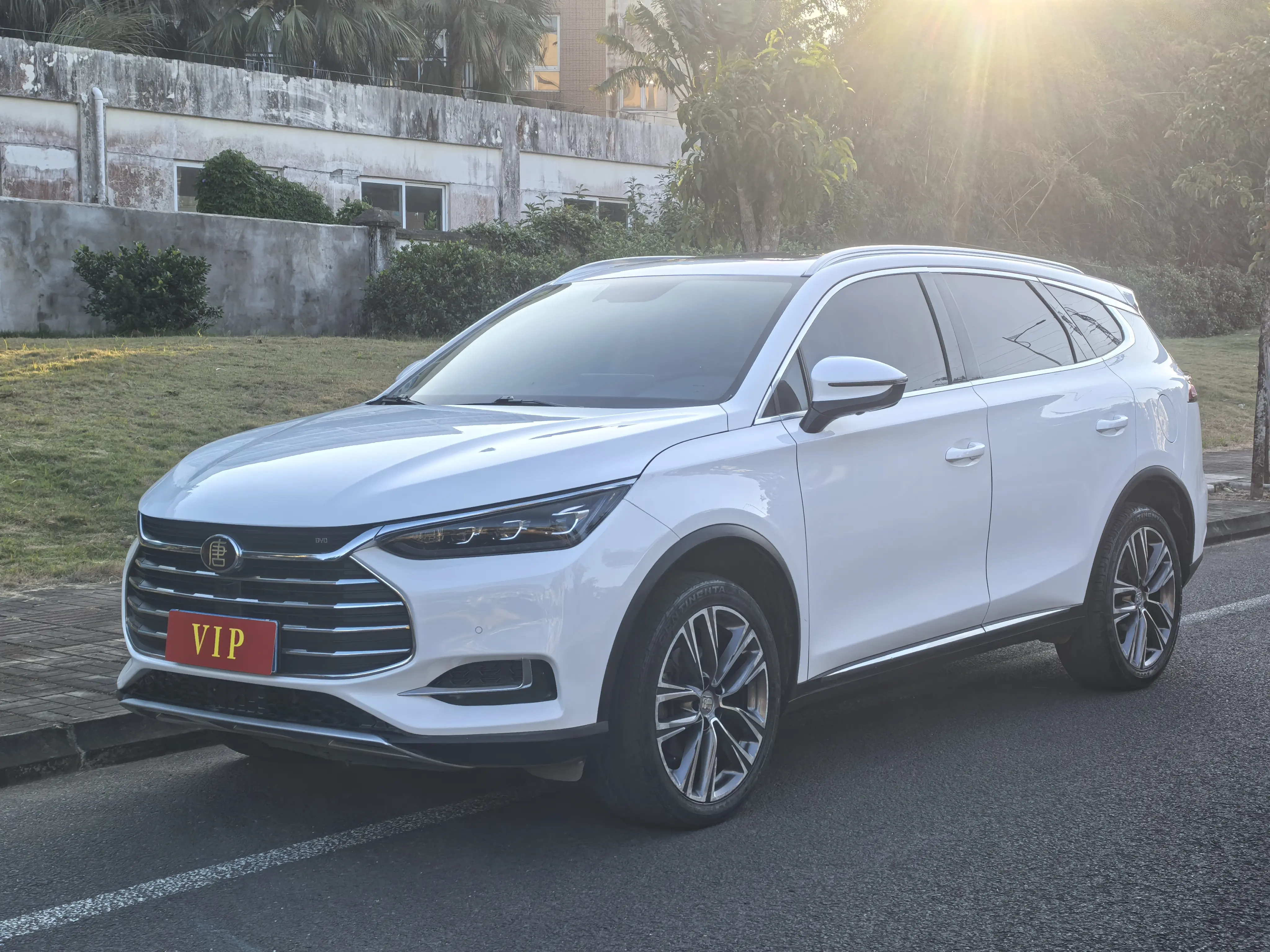 BYD Tang