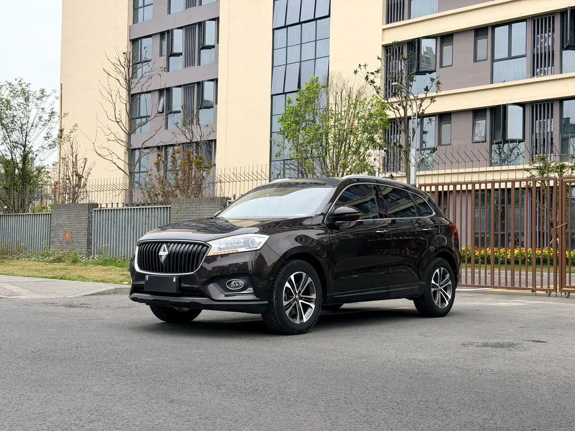 Borgward BX7