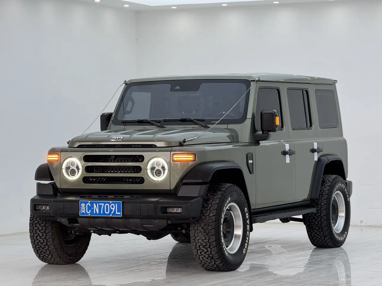212 T01