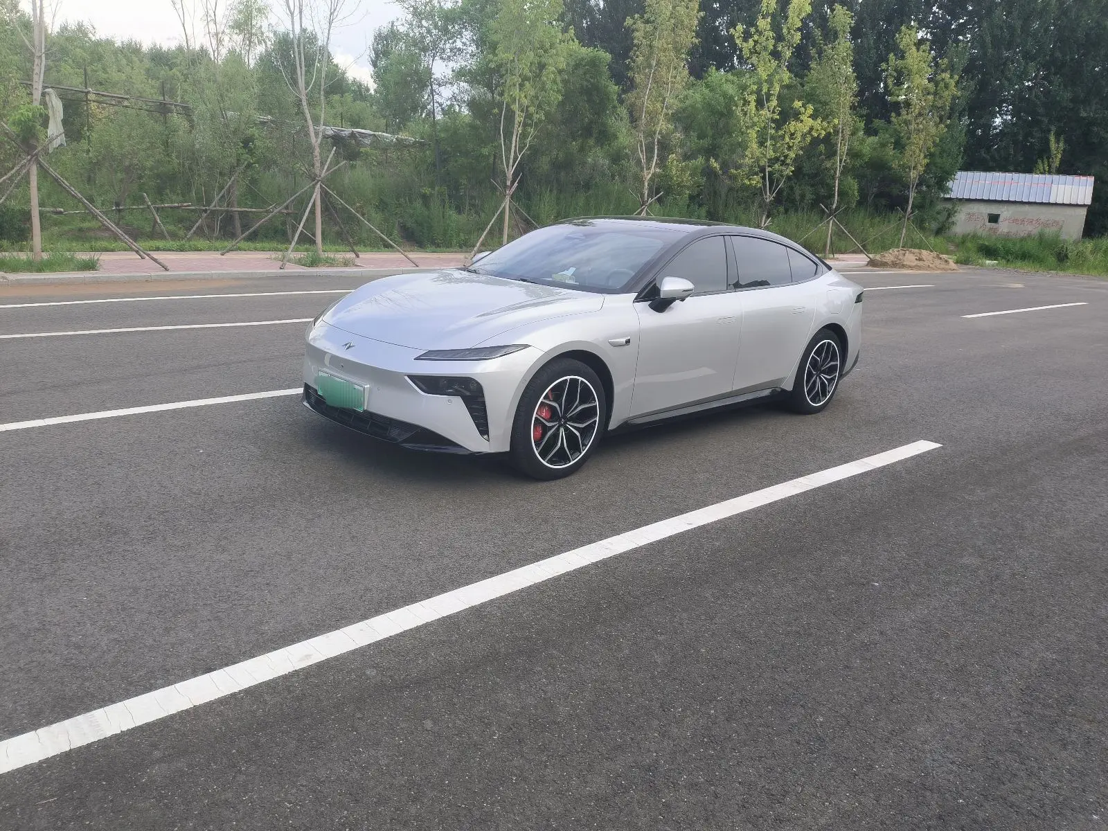 Dongfeng Eπ007  из Китая