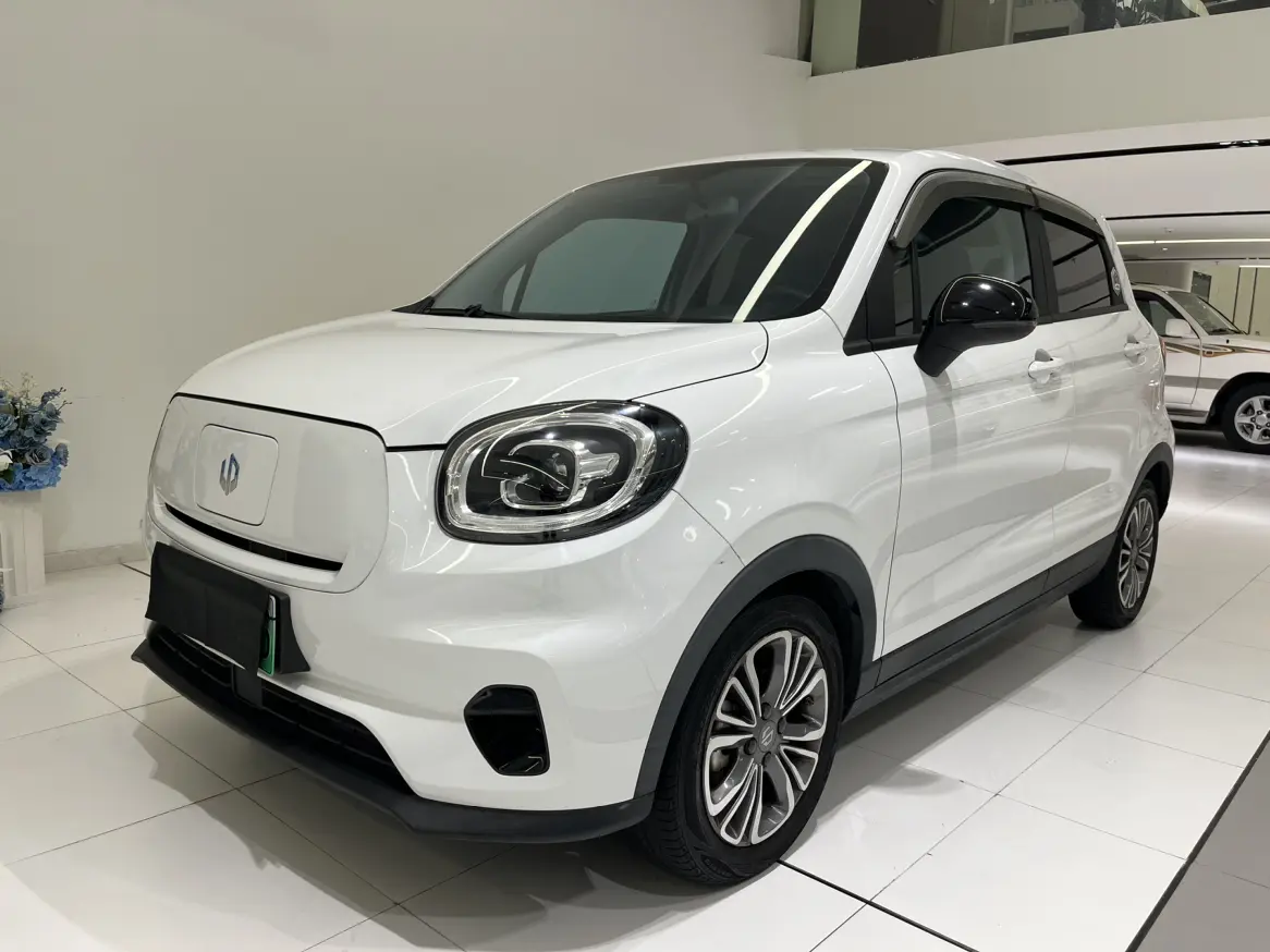 Leapmotor Zero running T03  из Китая