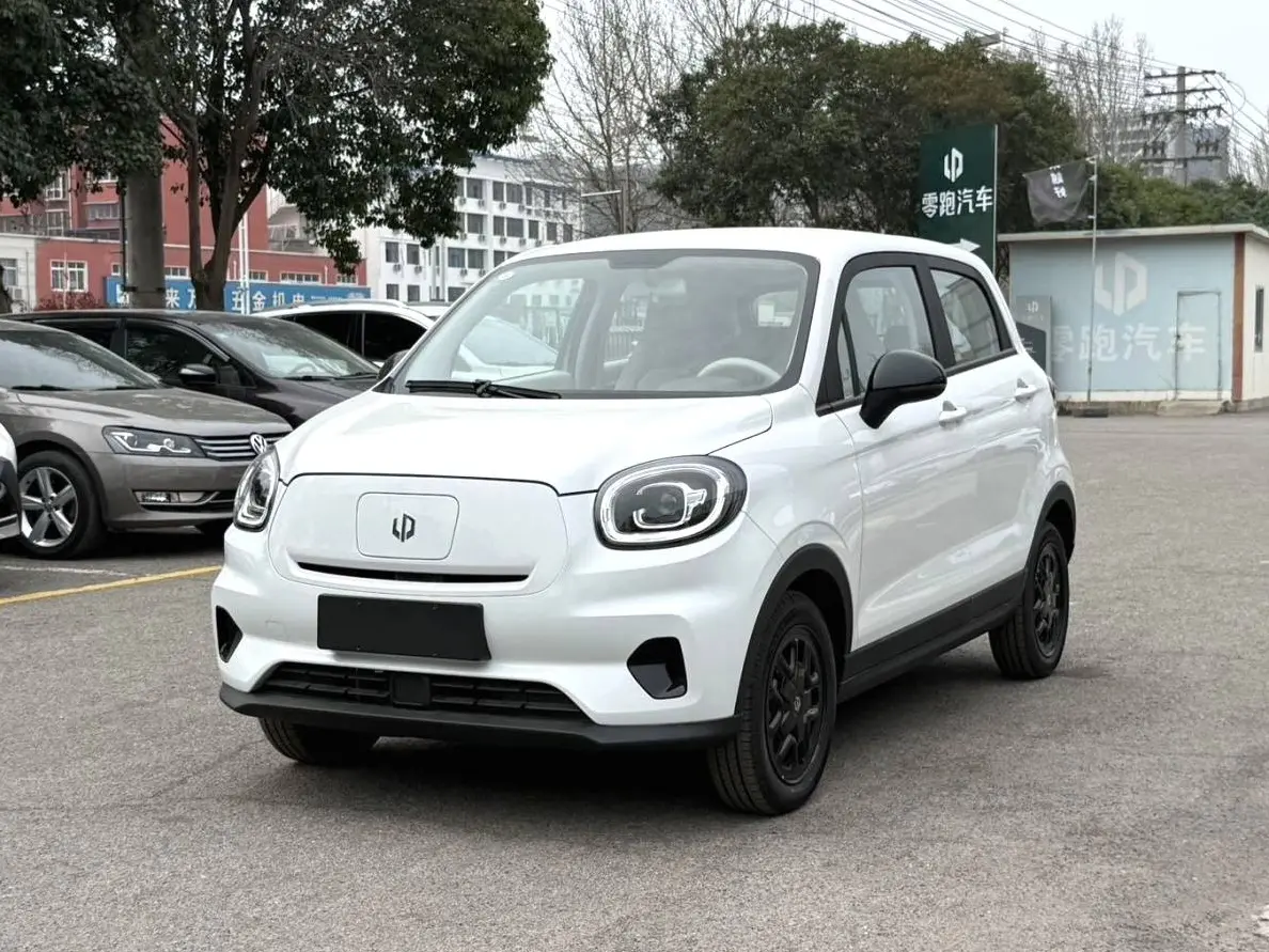 Leapmotor Zero running T03  из Китая