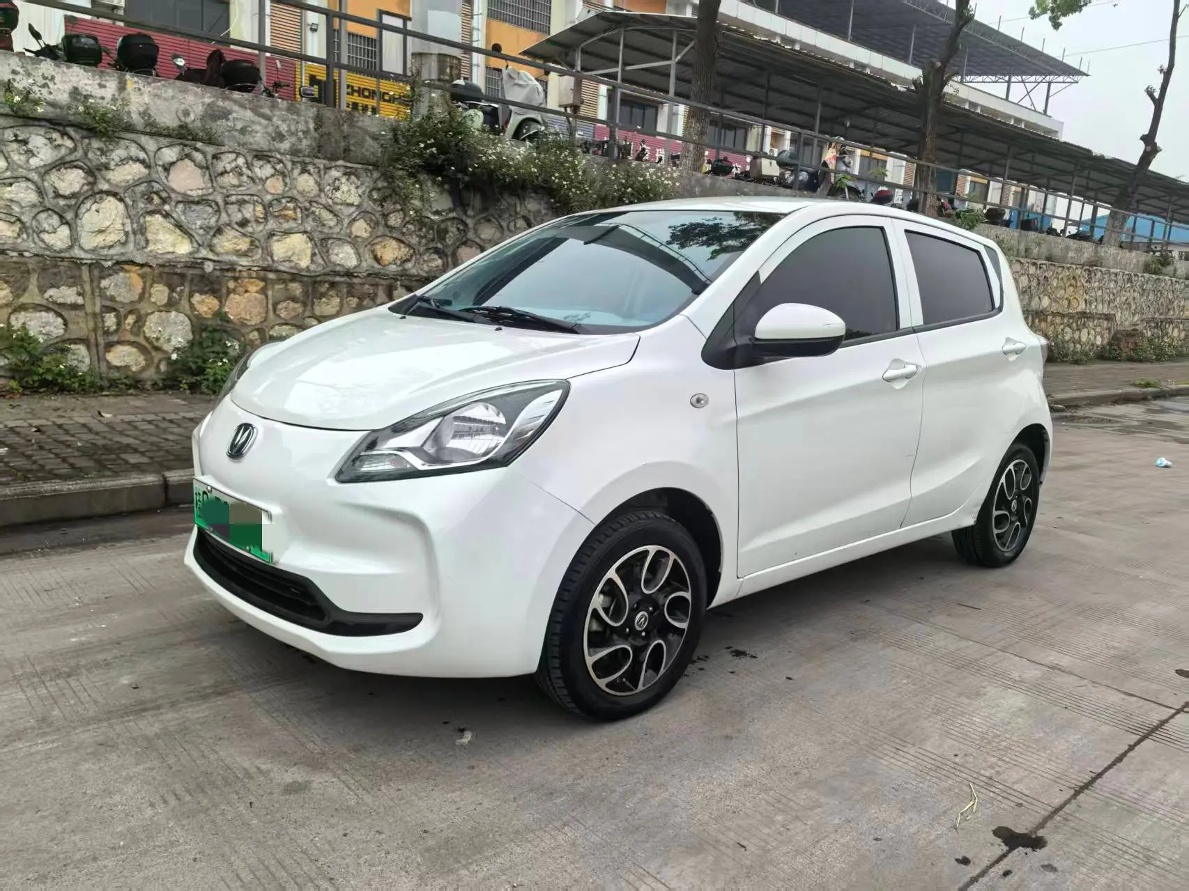 Oshan Benben E-Star  из Китая