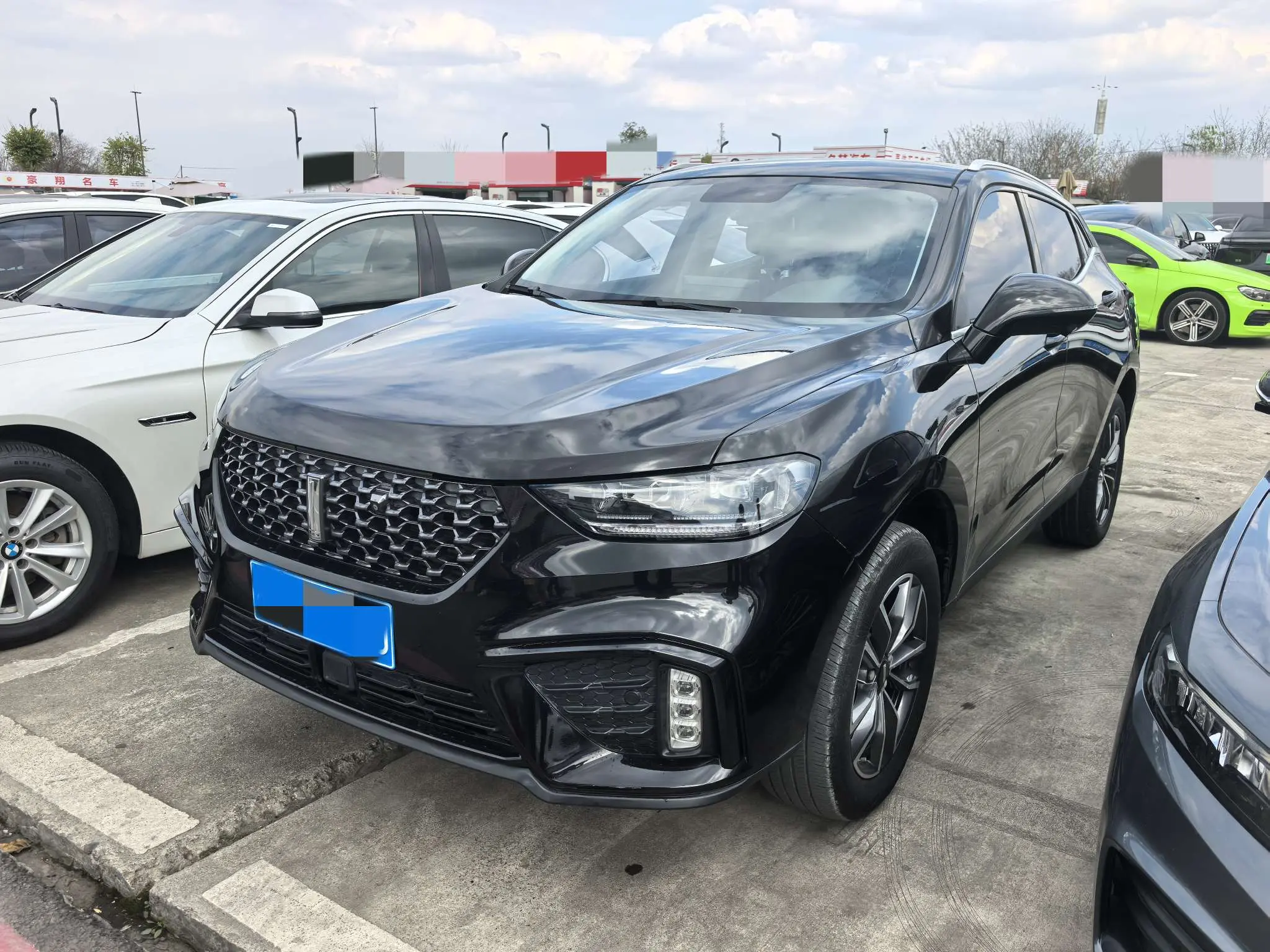Wey Wei brand VV5