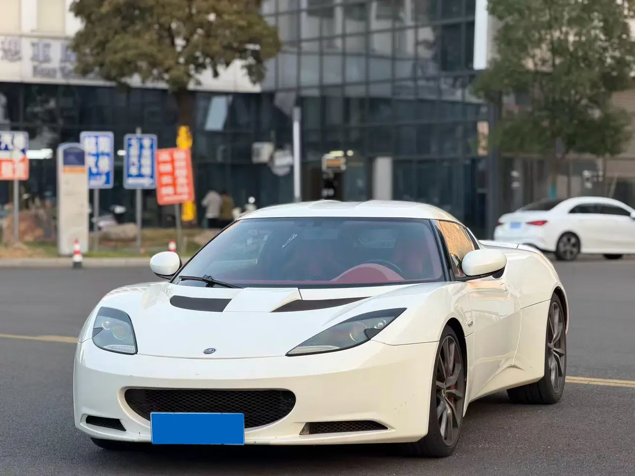 Lotus Evora