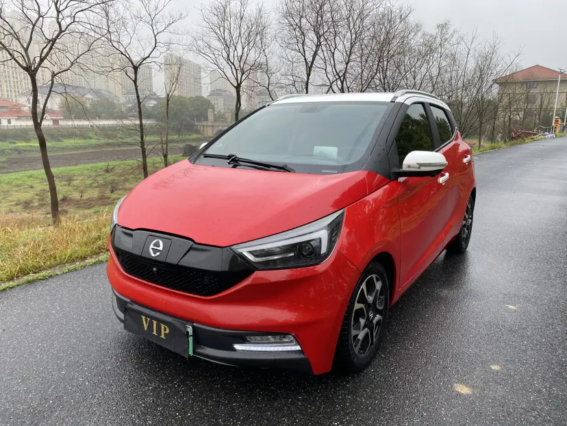 Jiangling Yizhi EV3  из Китая