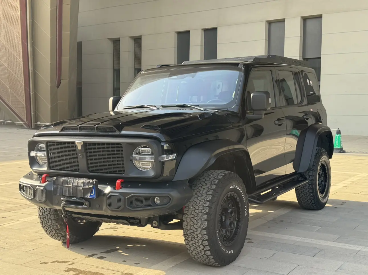 Tank 300